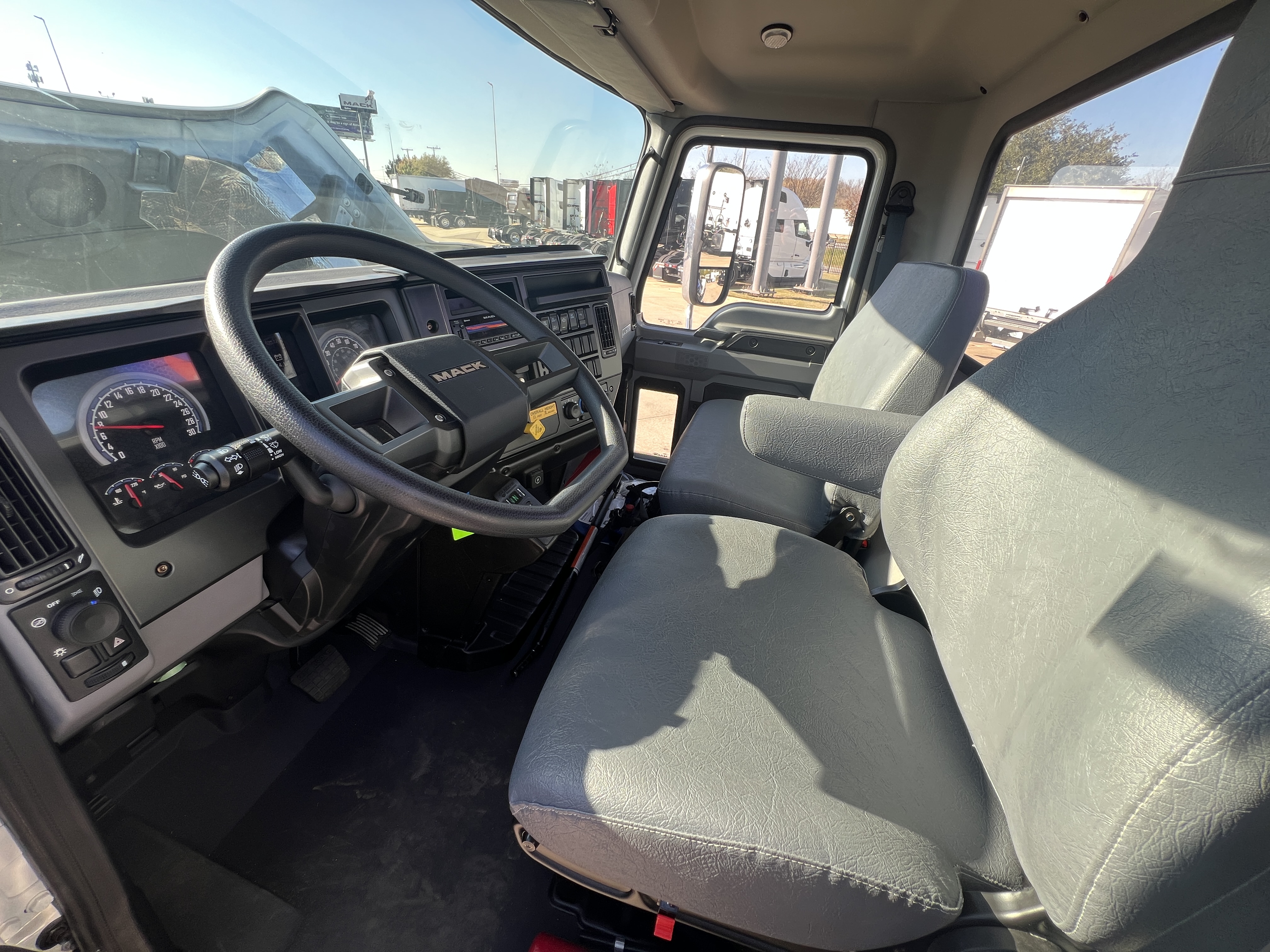 2025 Mack - image 16
