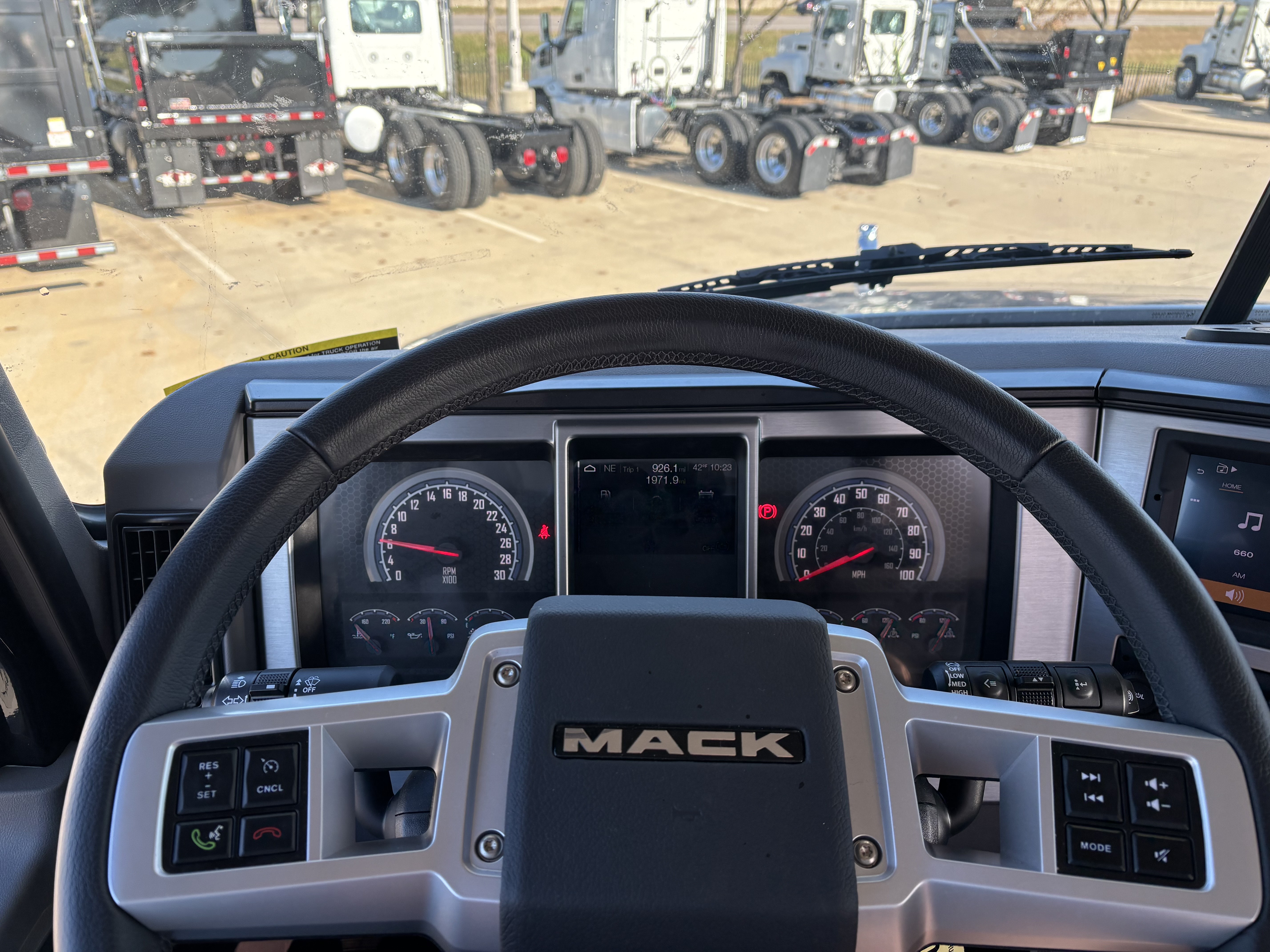 2025 Mack - image 22