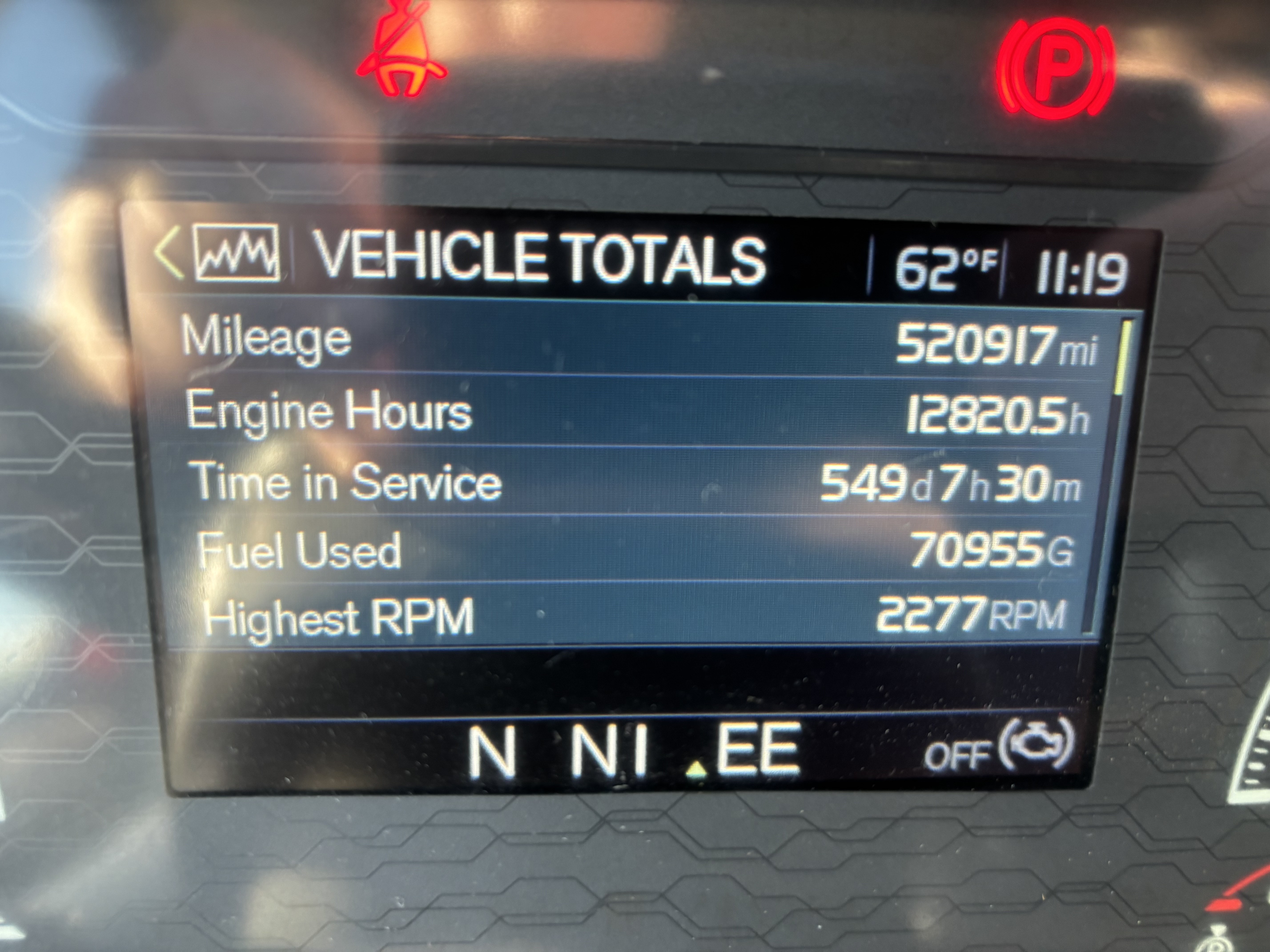 2021 Volvo - image 23