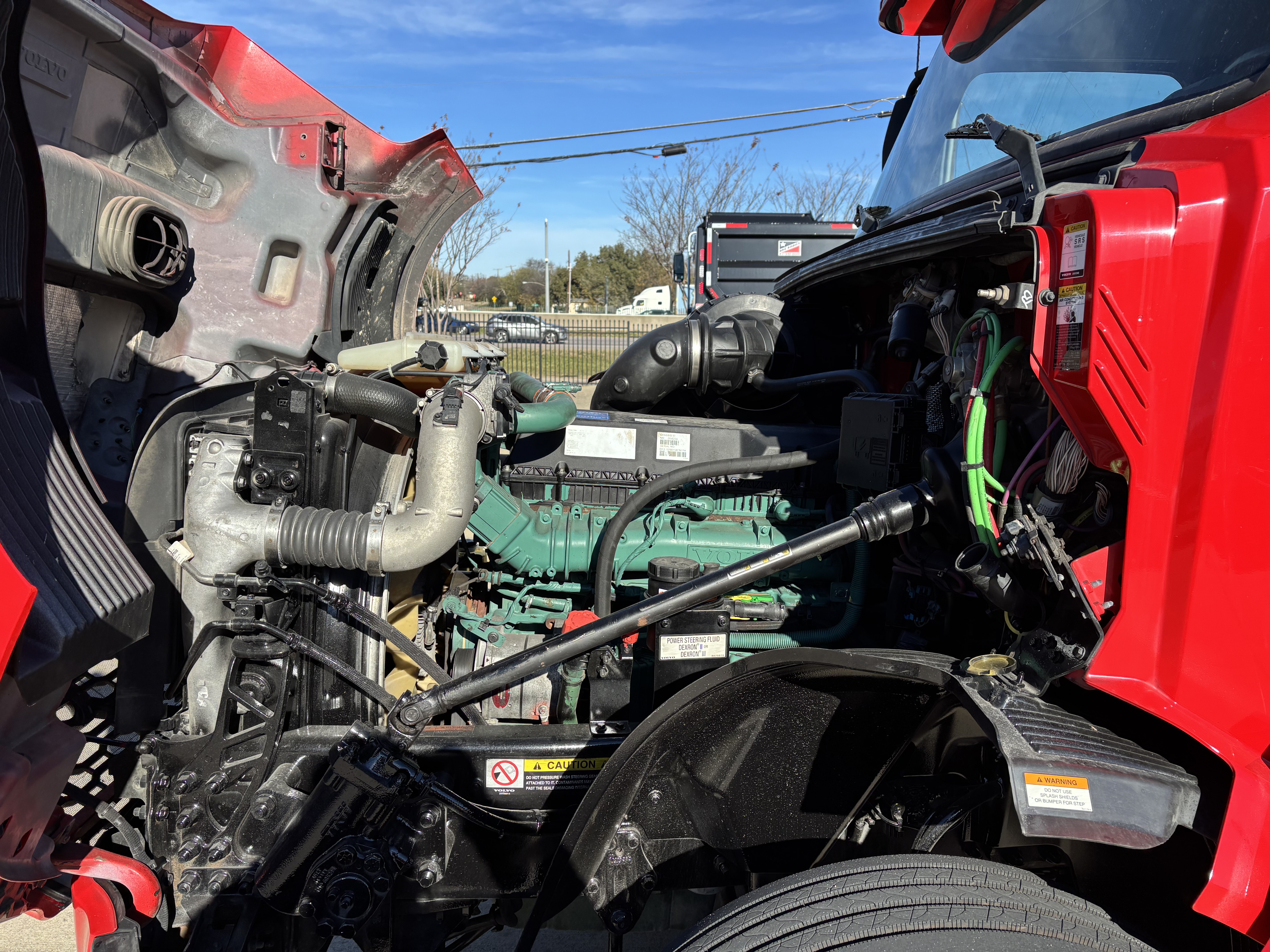 2021 Volvo - image 9