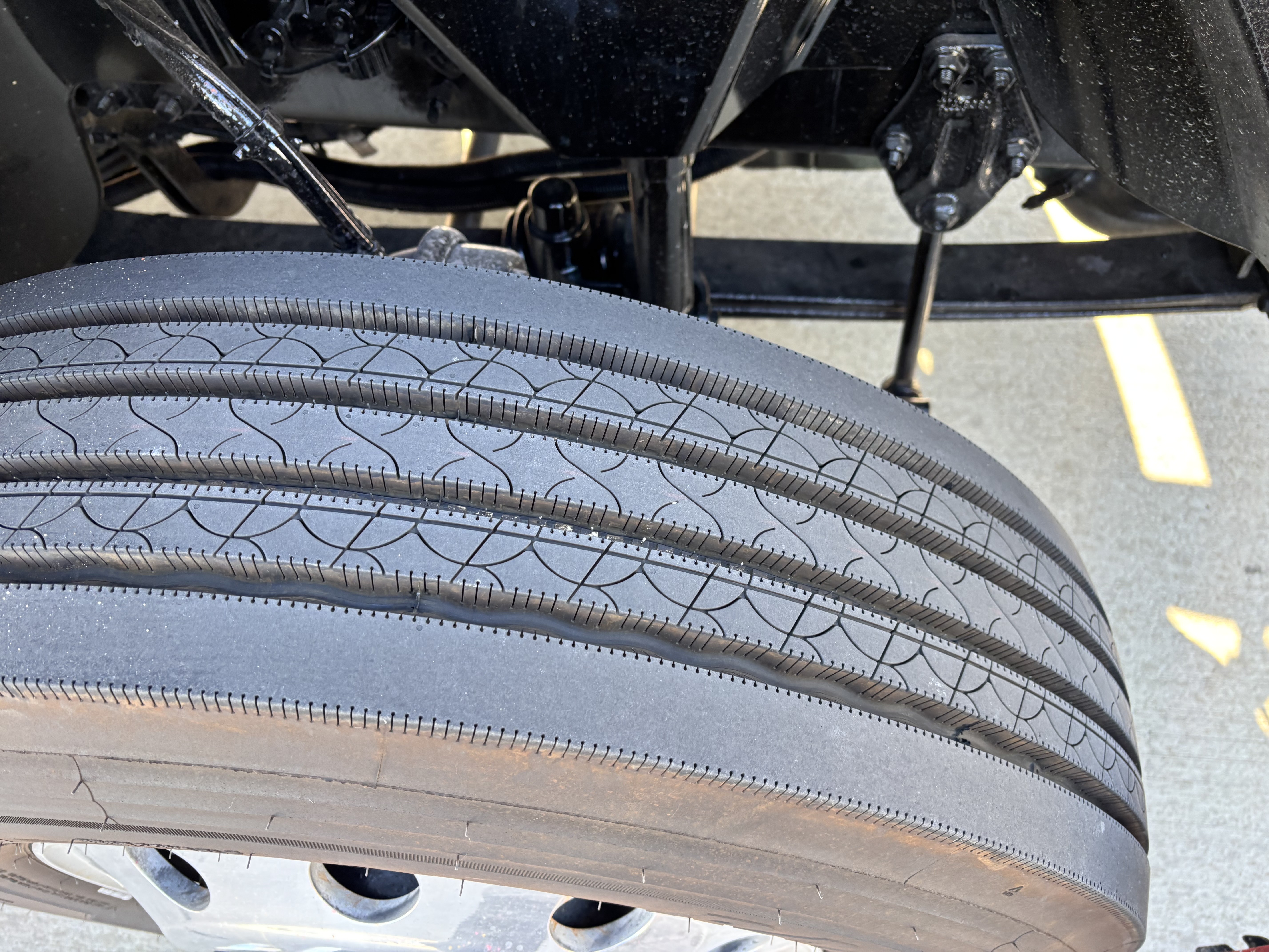 2021 Volvo - image 11