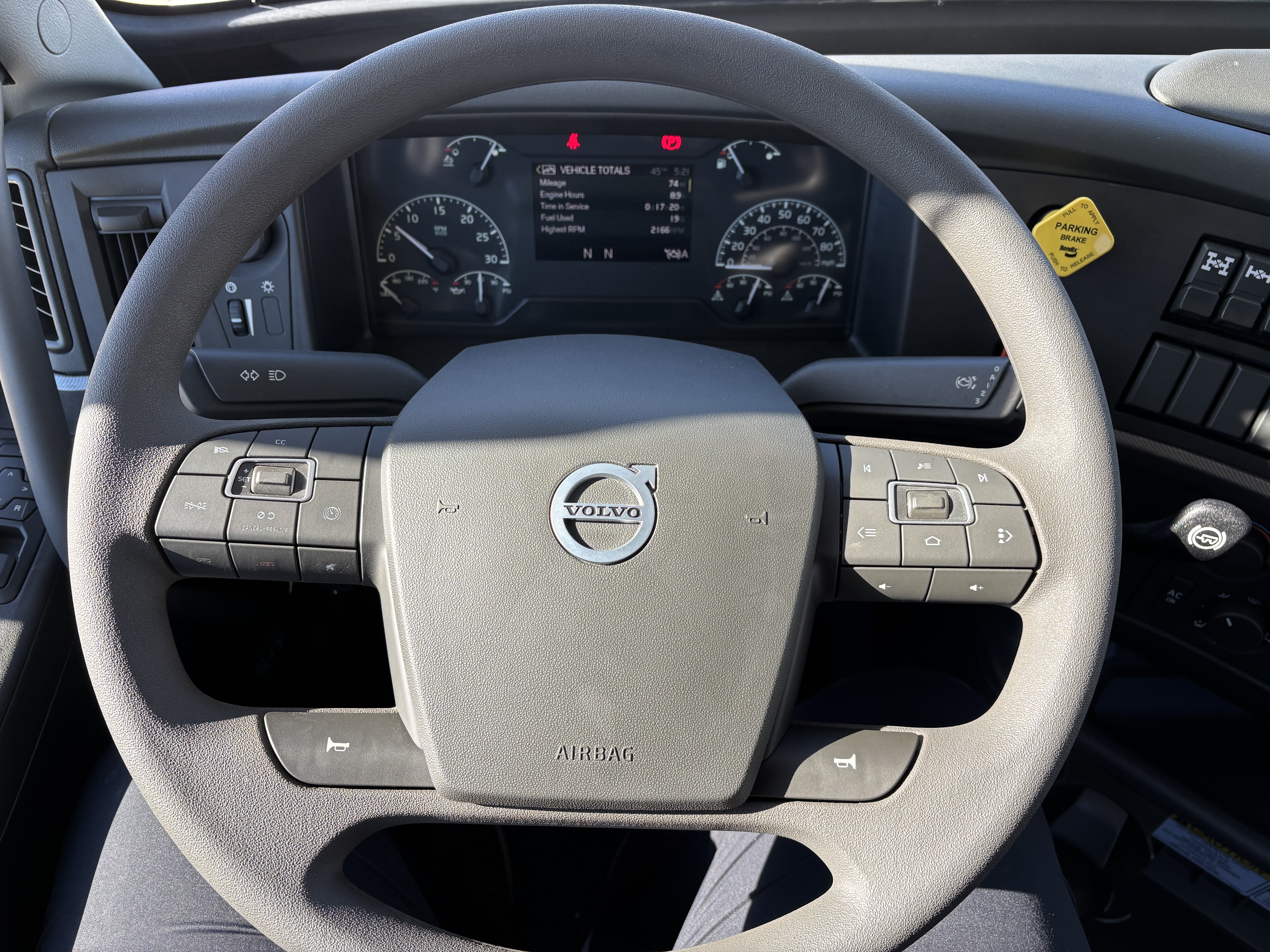 2026 Volvo - image 21