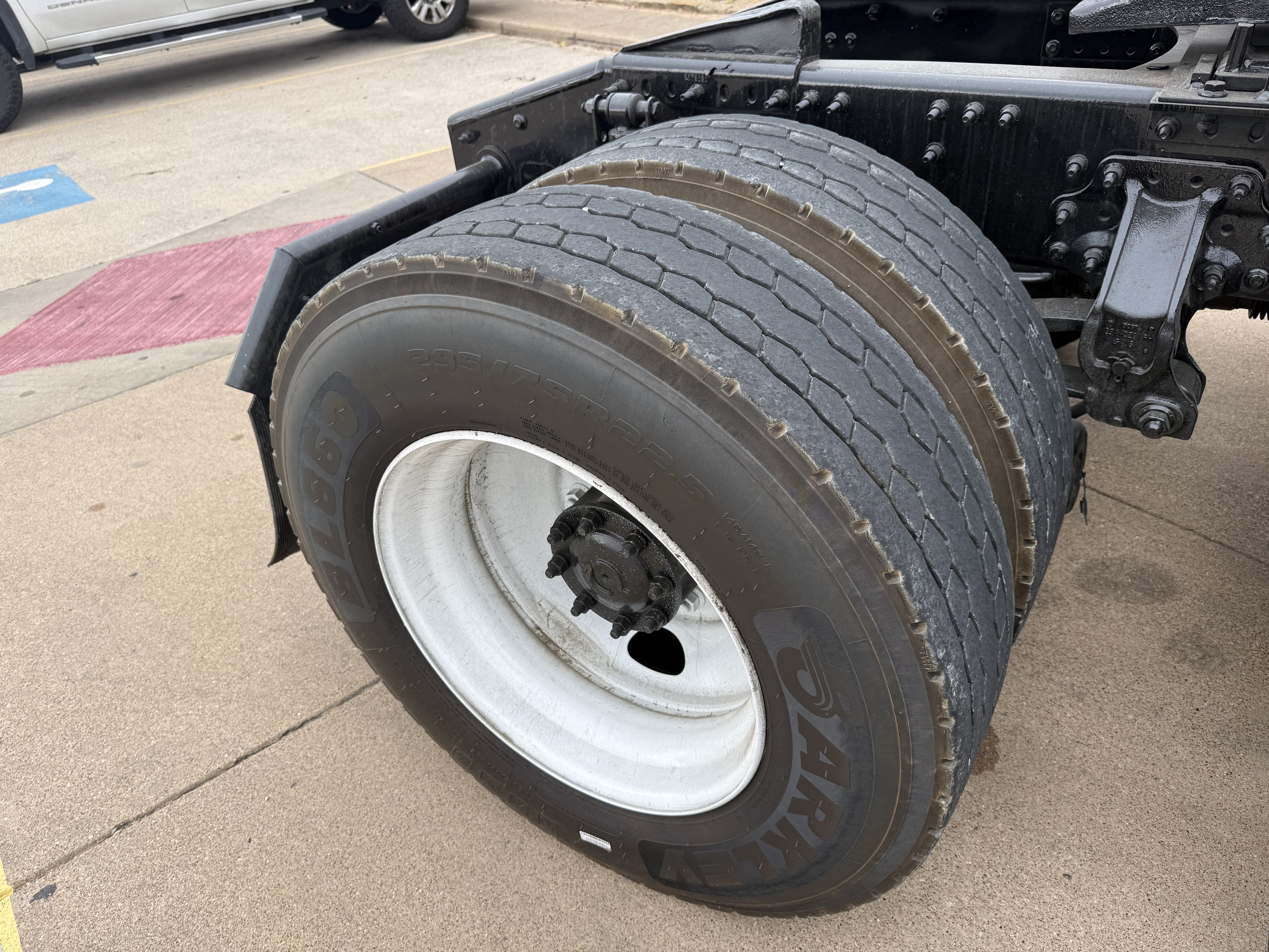 2021 Mack - image 24