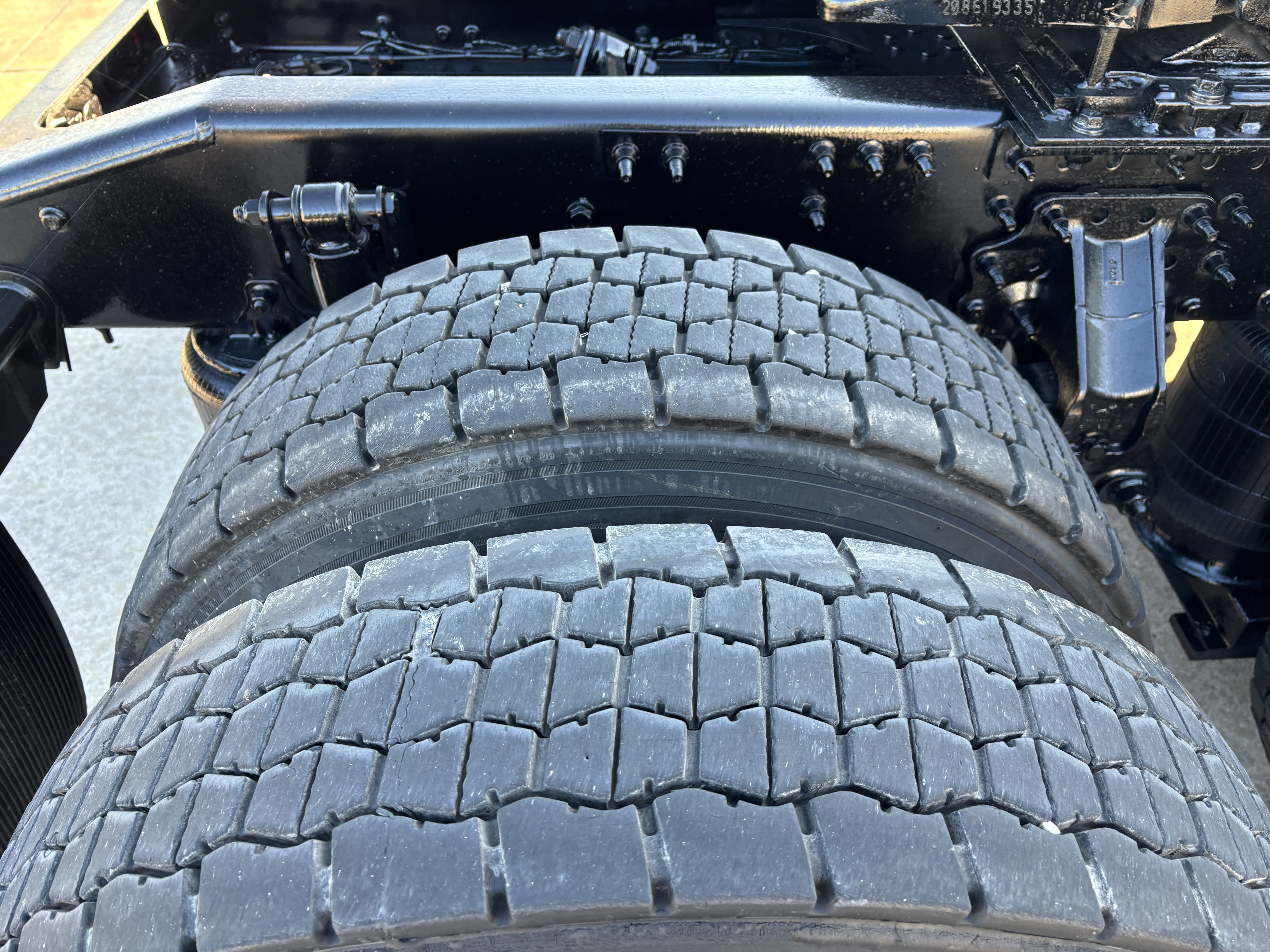 2020 Mack - image 13