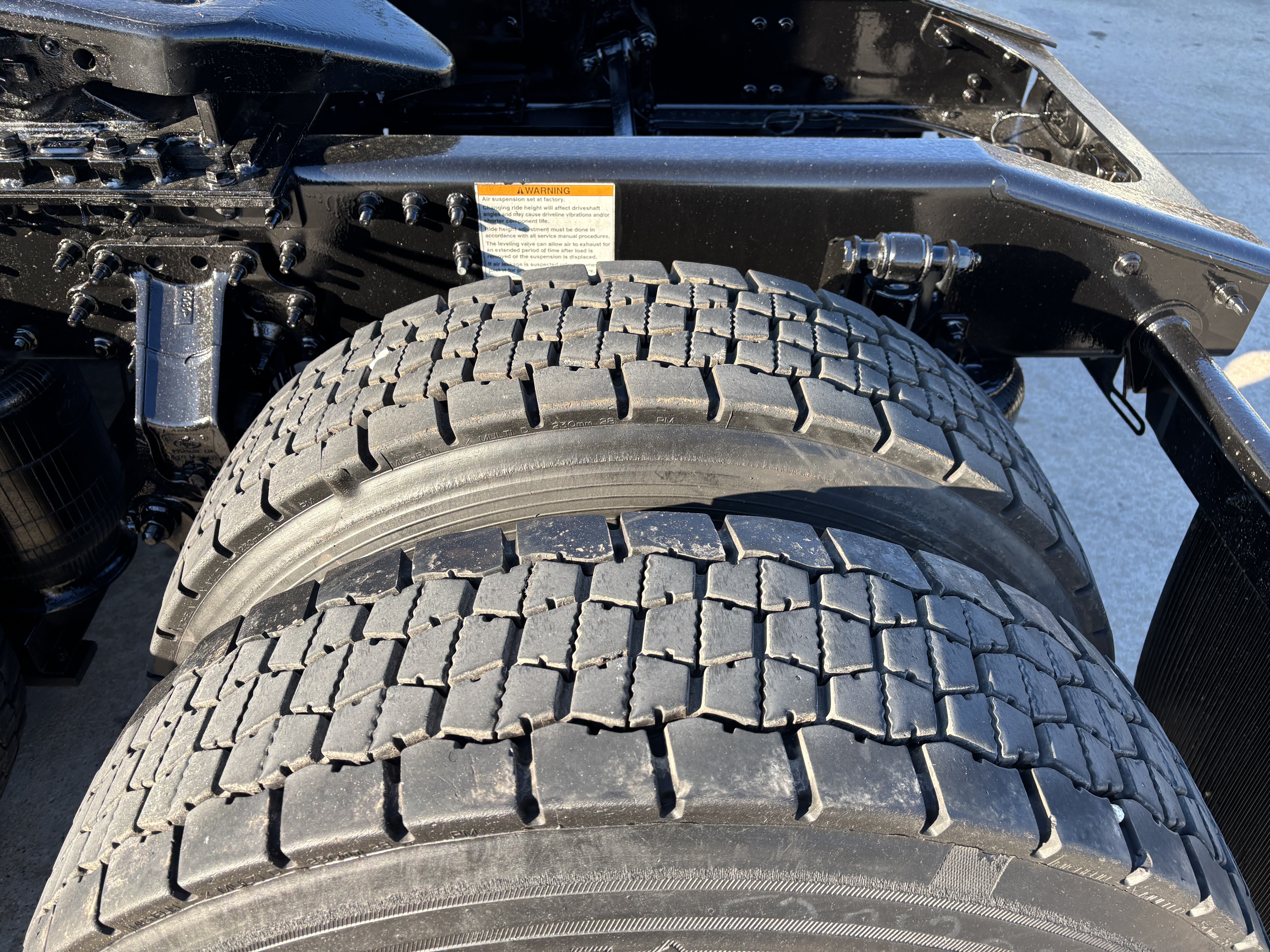 2020 Mack - image 14