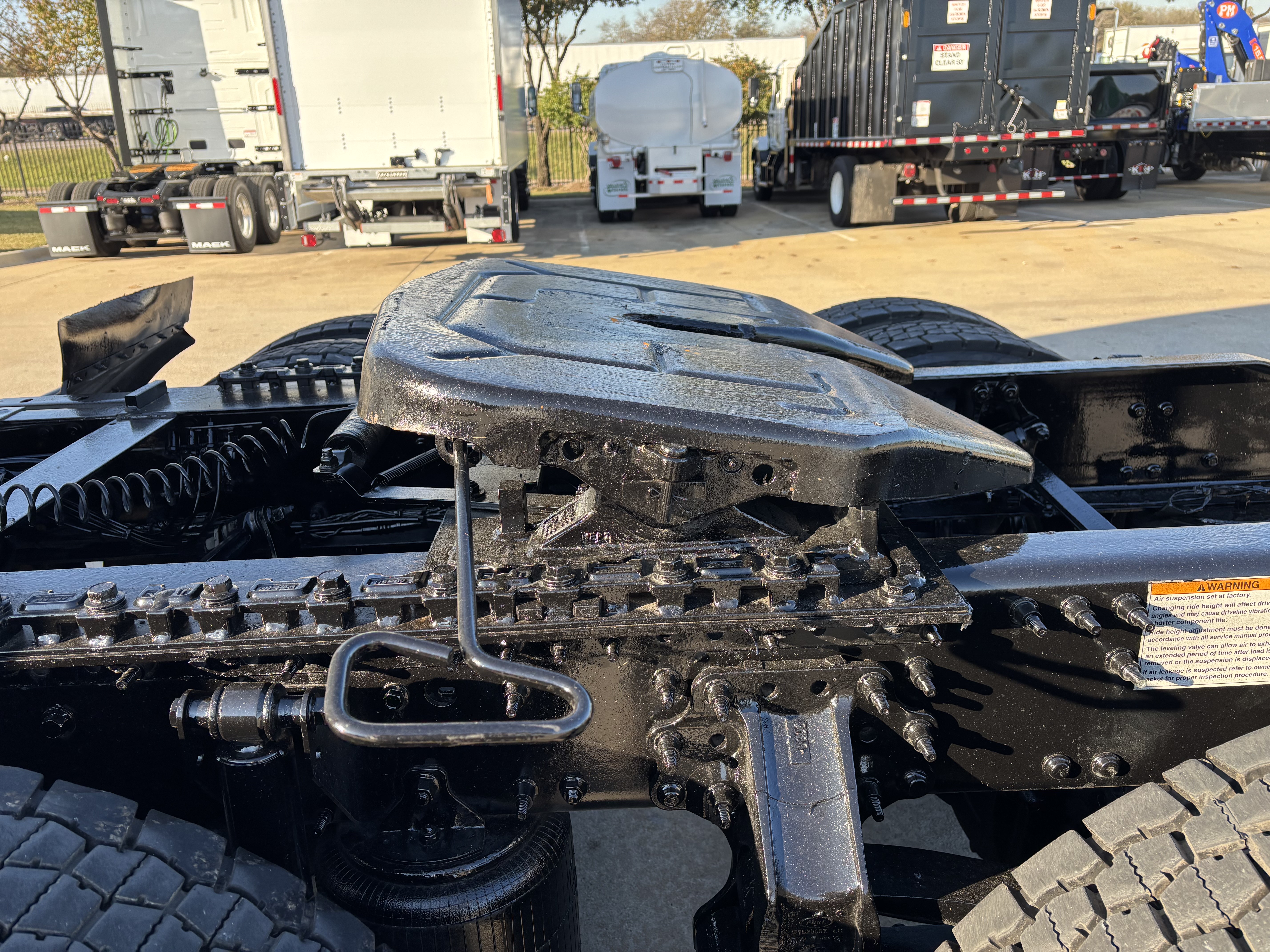 2020 Mack - image 16