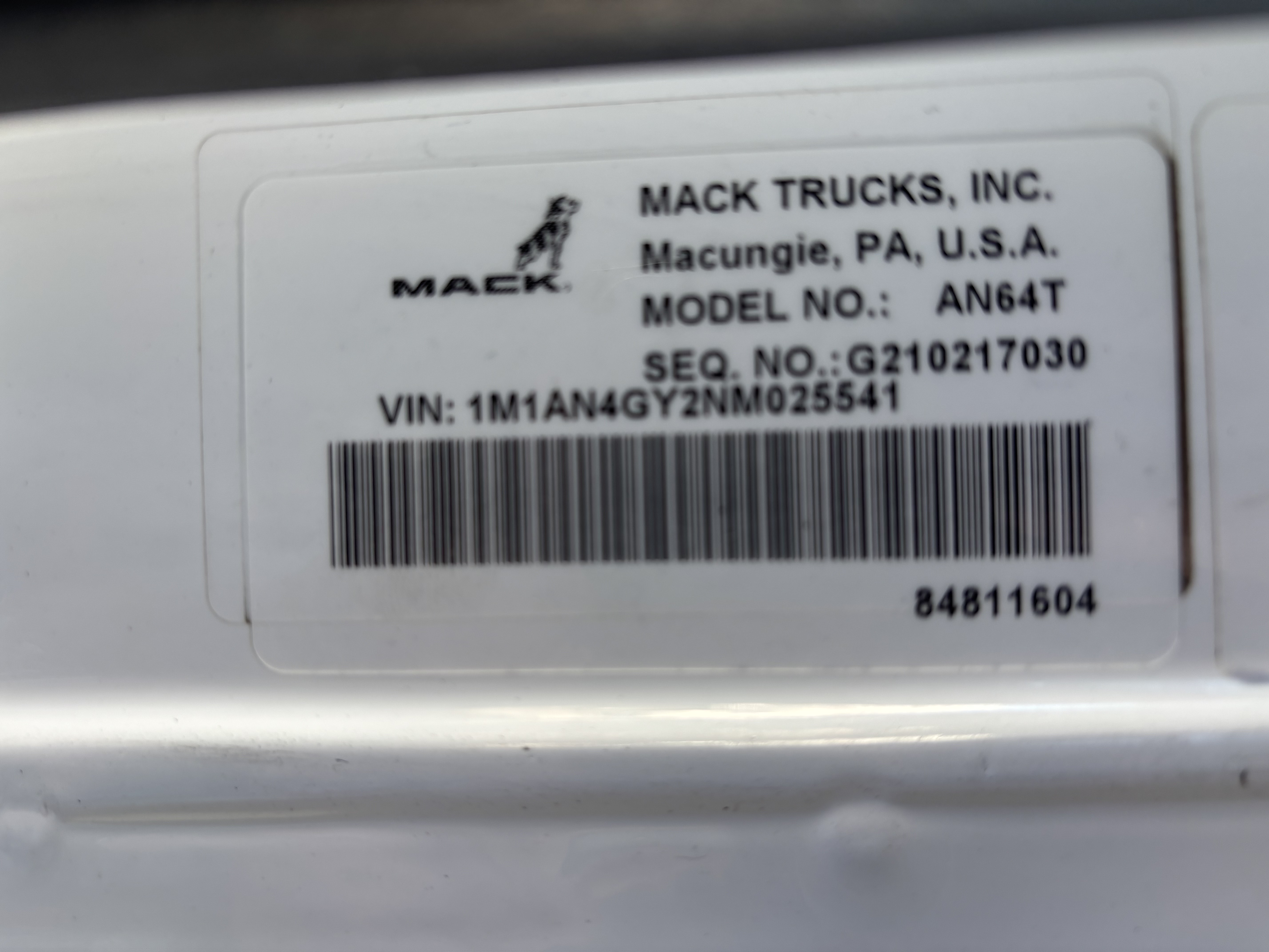 2022 Mack - image 33