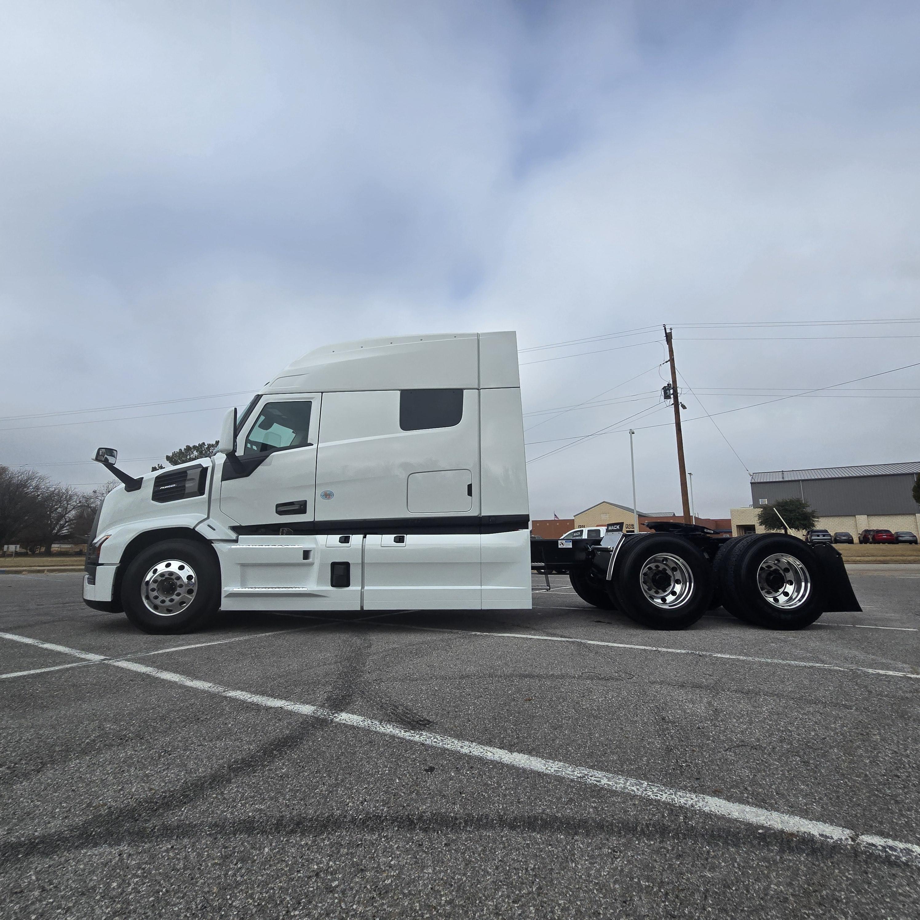 2026 Mack - image 10