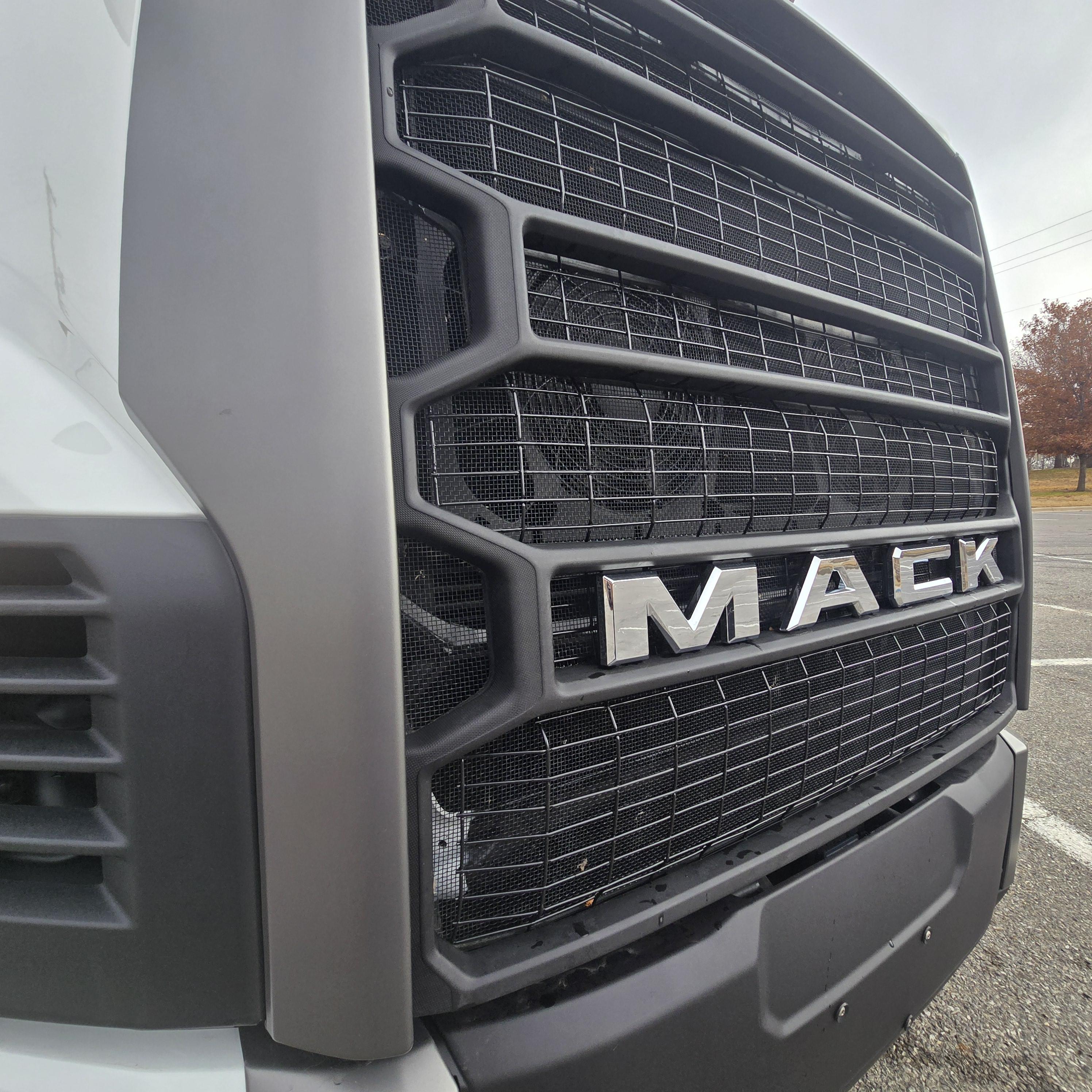 2026 Mack - image 27