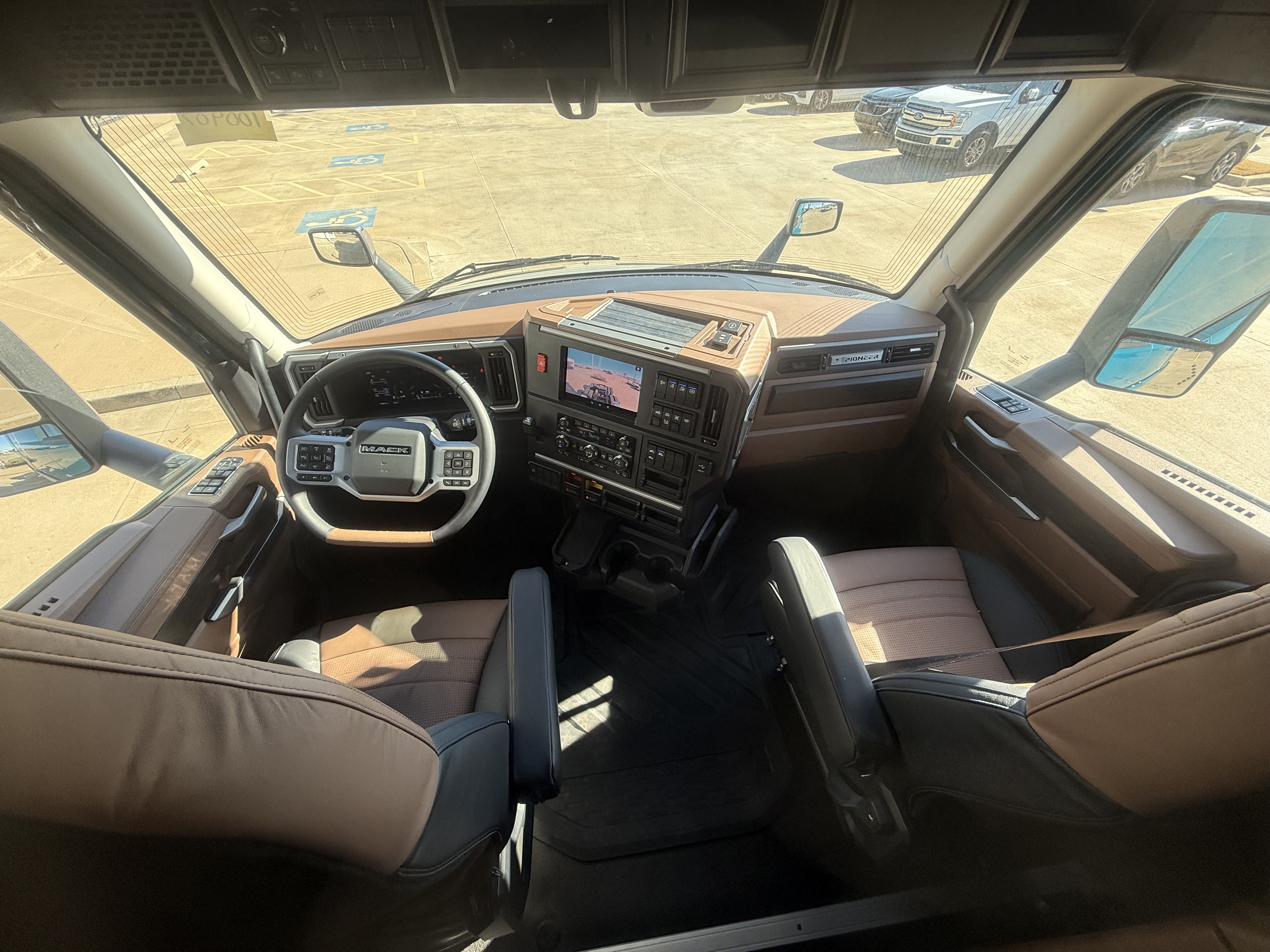 2026 Mack - image 14