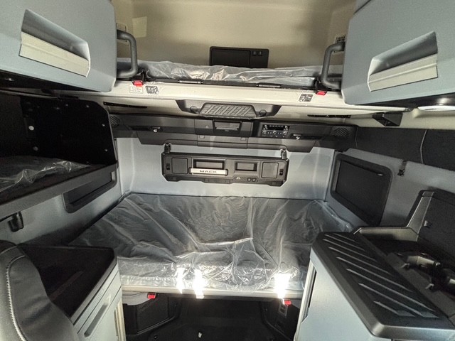 2026 Mack - image 14