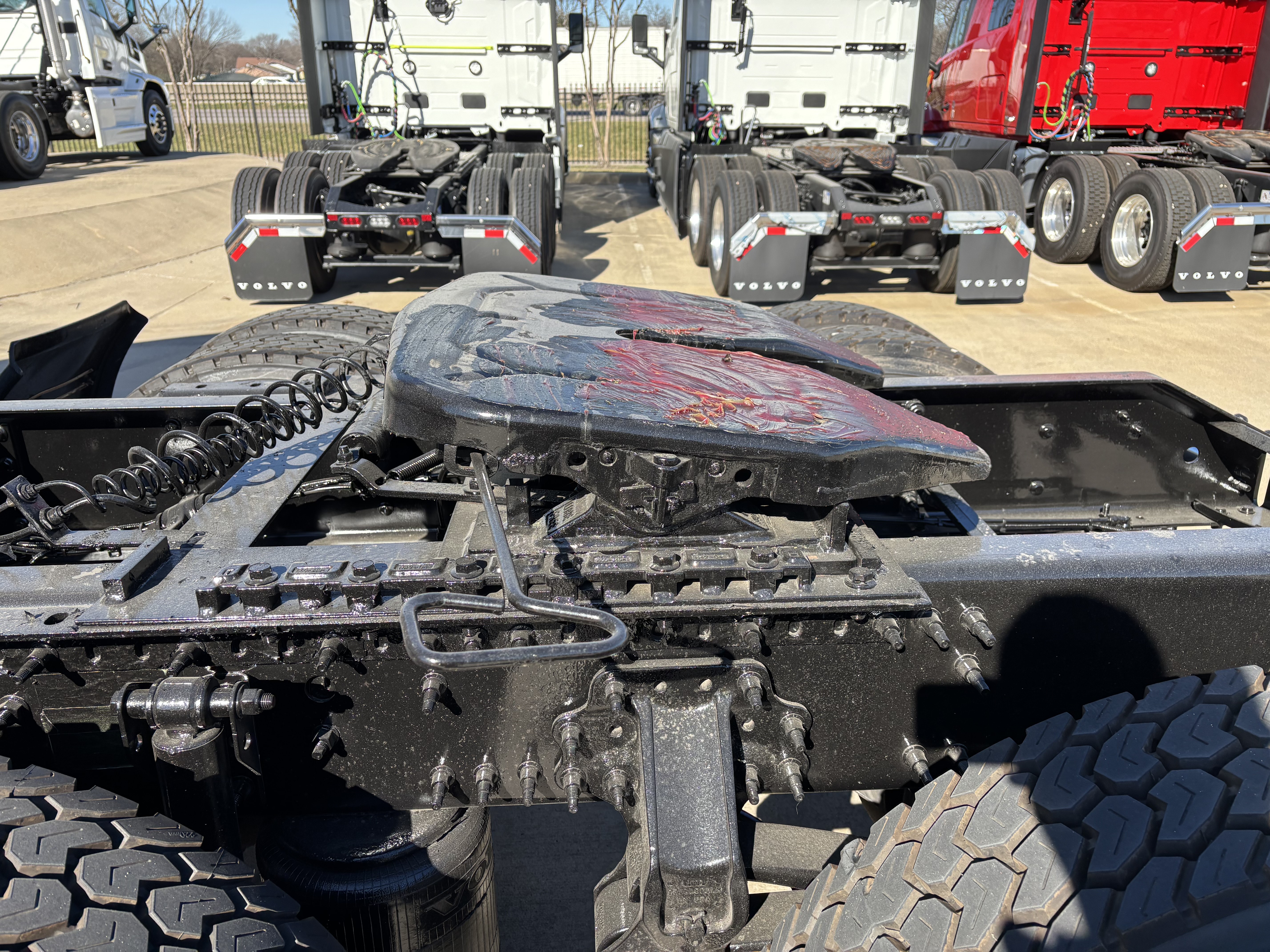 2022 Volvo - image 17