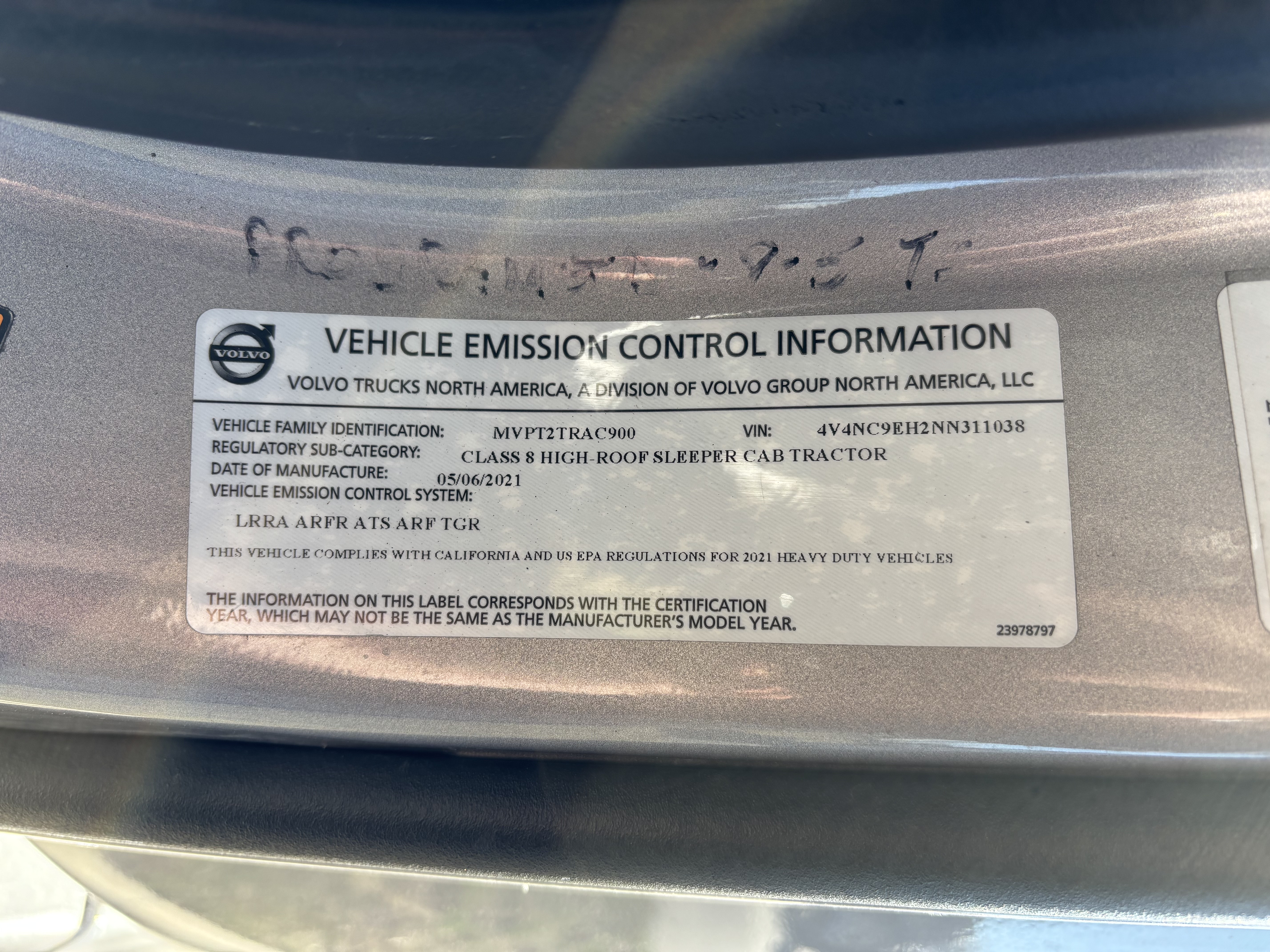 2022 Volvo - image 39