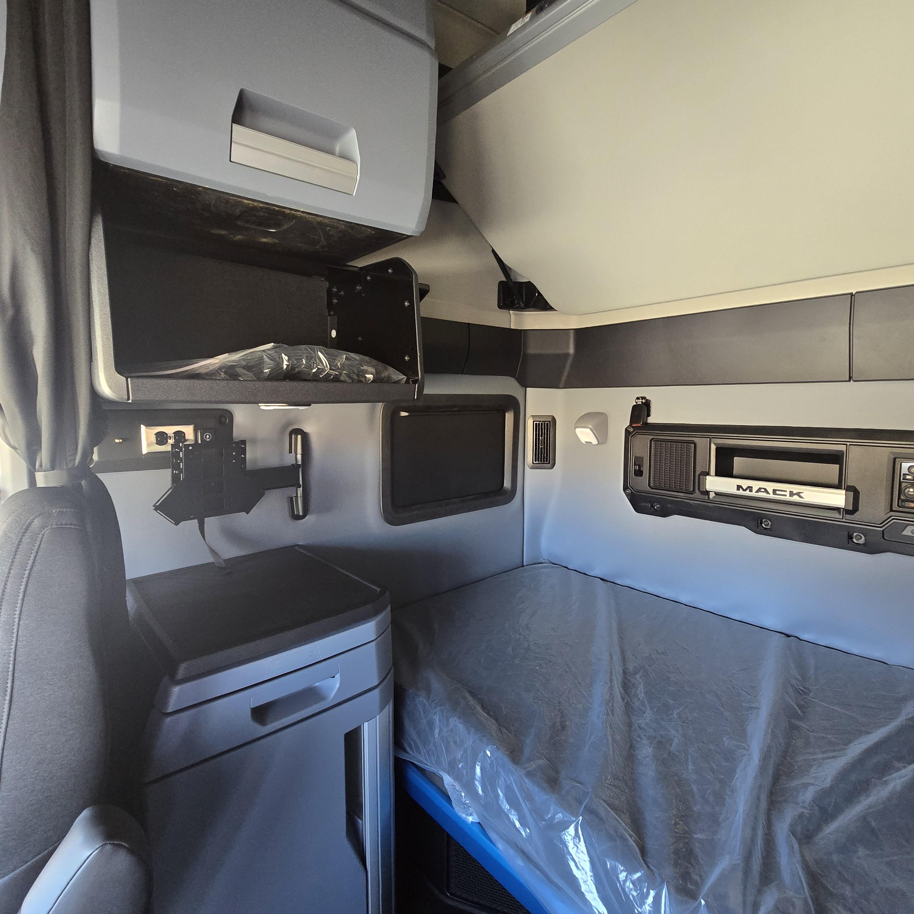 2026 Mack - image 26