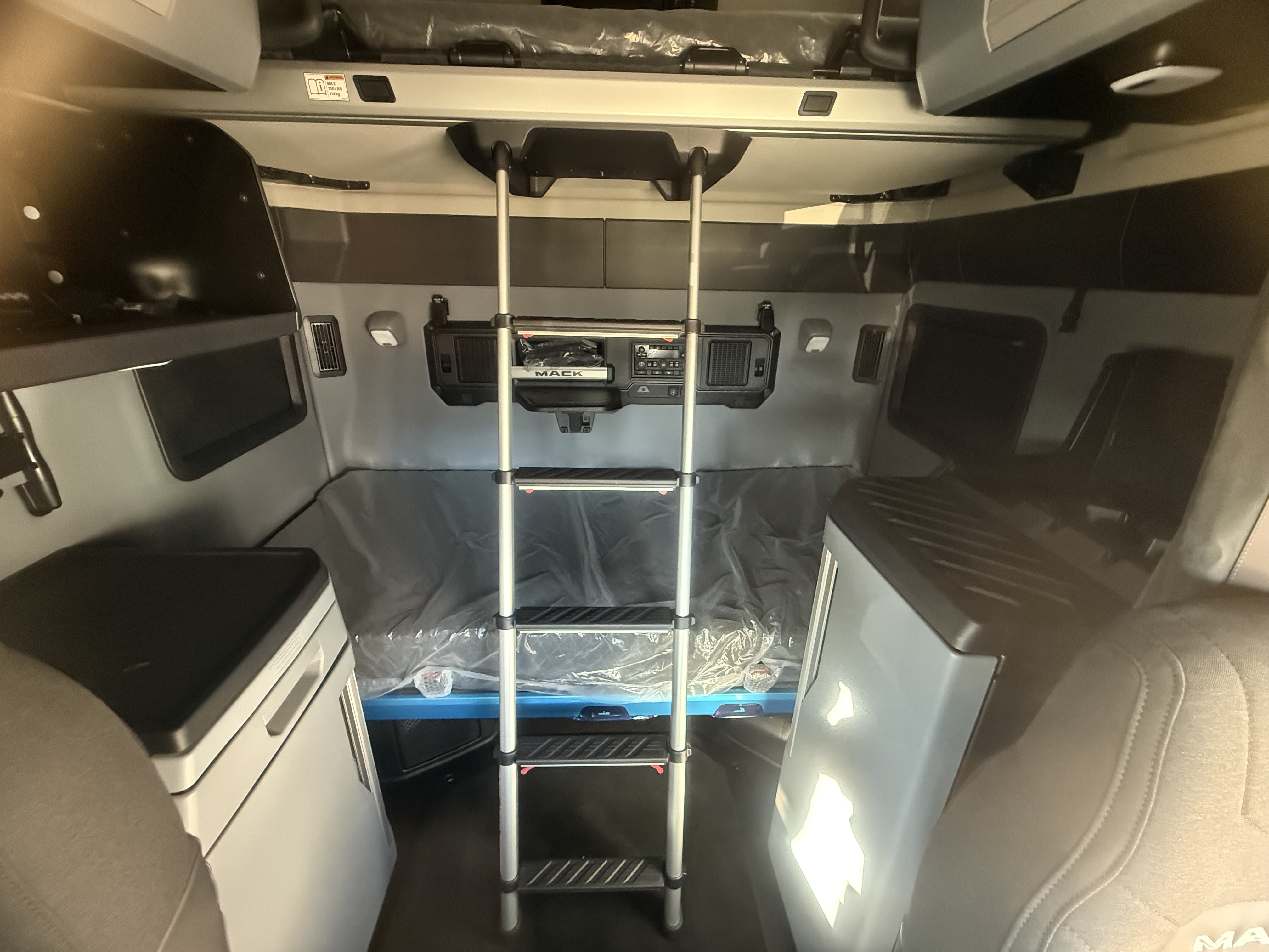2026 Mack - image 15