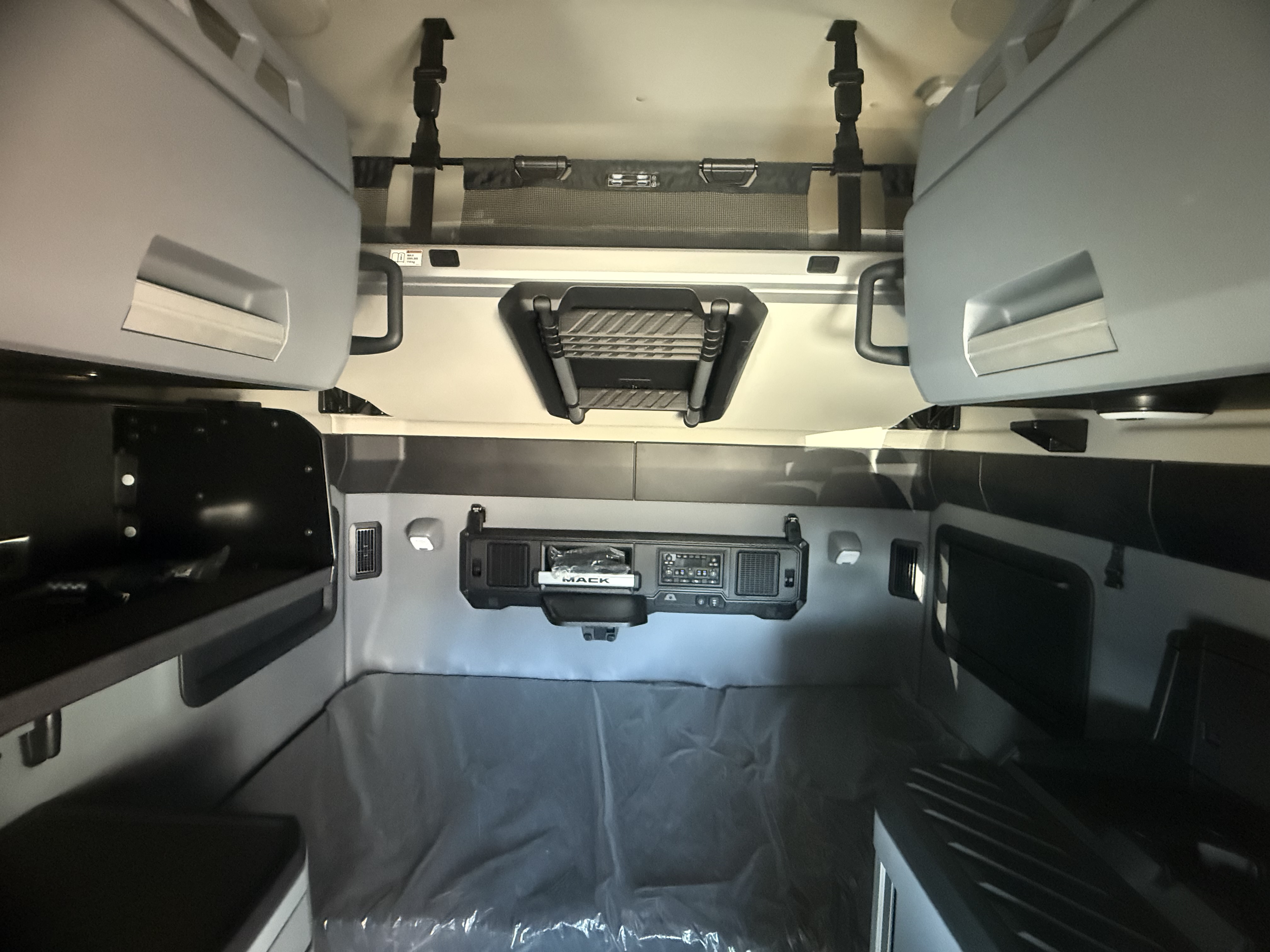 2026 Mack - image 13