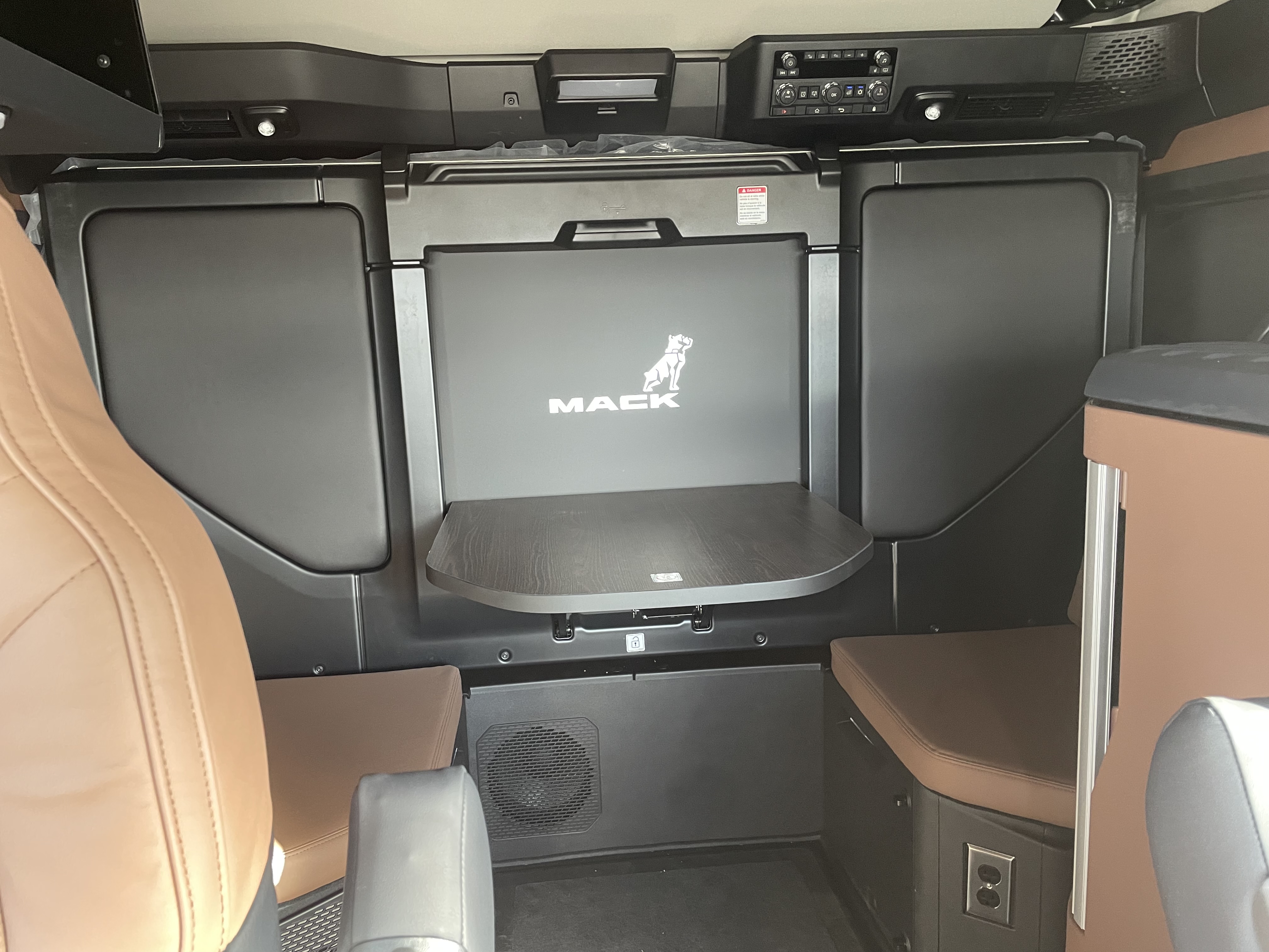 2026 Mack - image 15