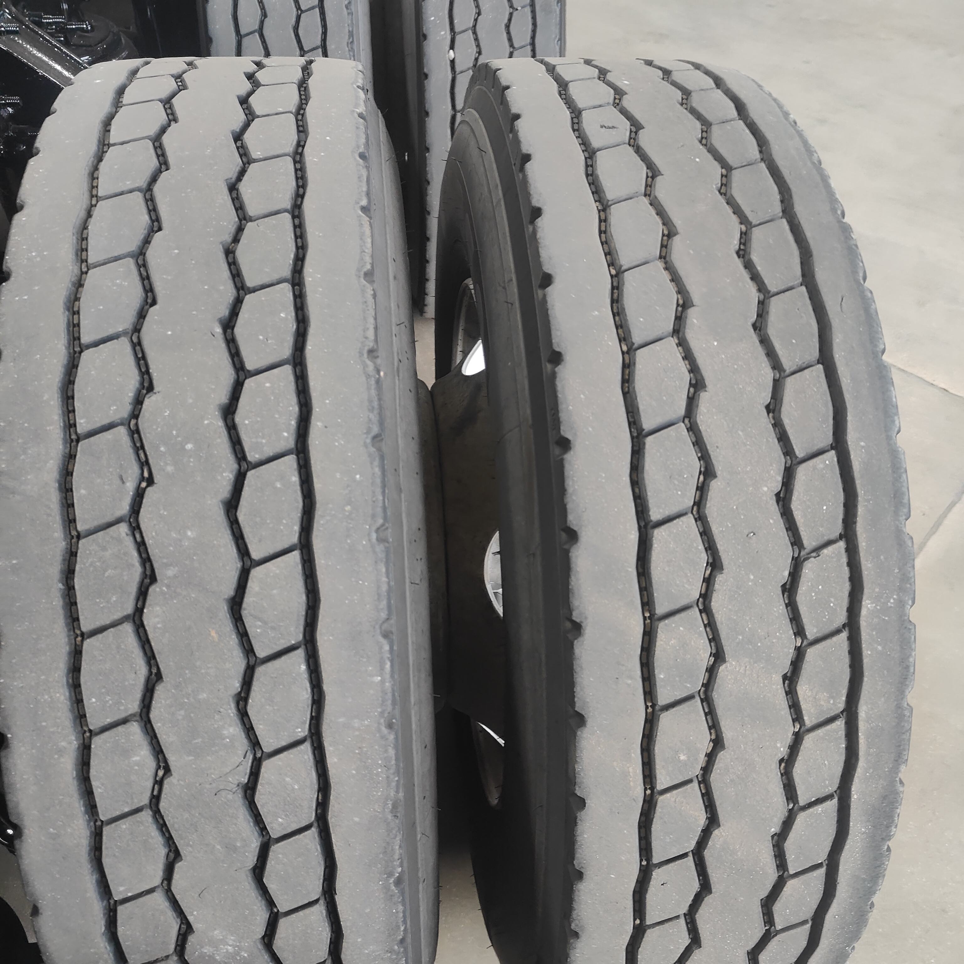 2020 Mack - image 17