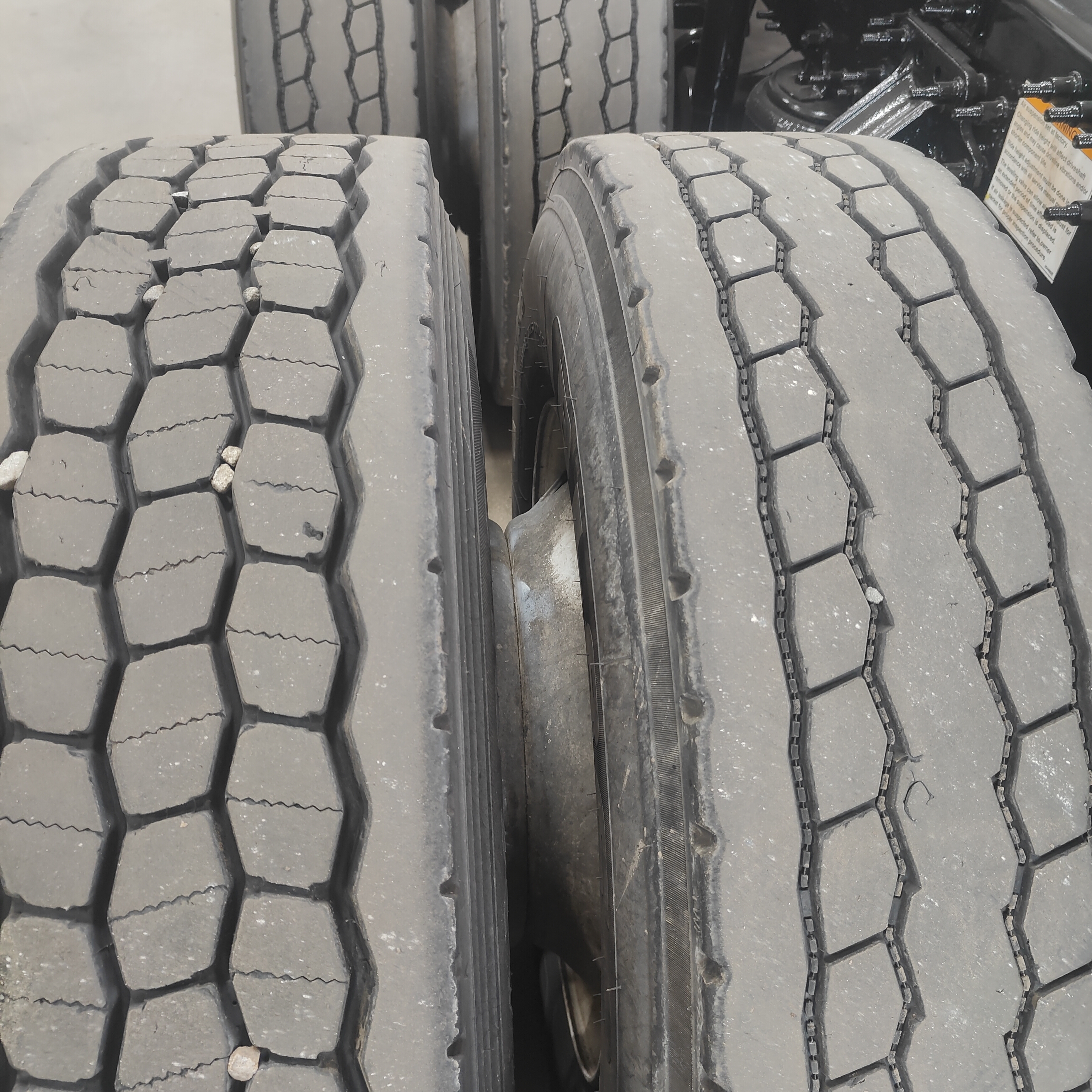 2020 Mack - image 18