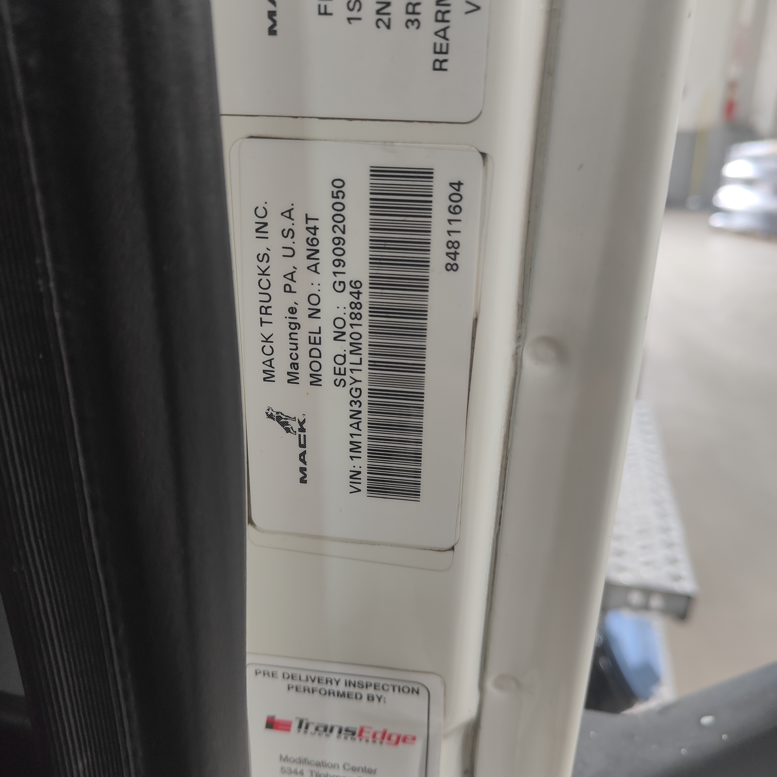 2020 Mack - image 22