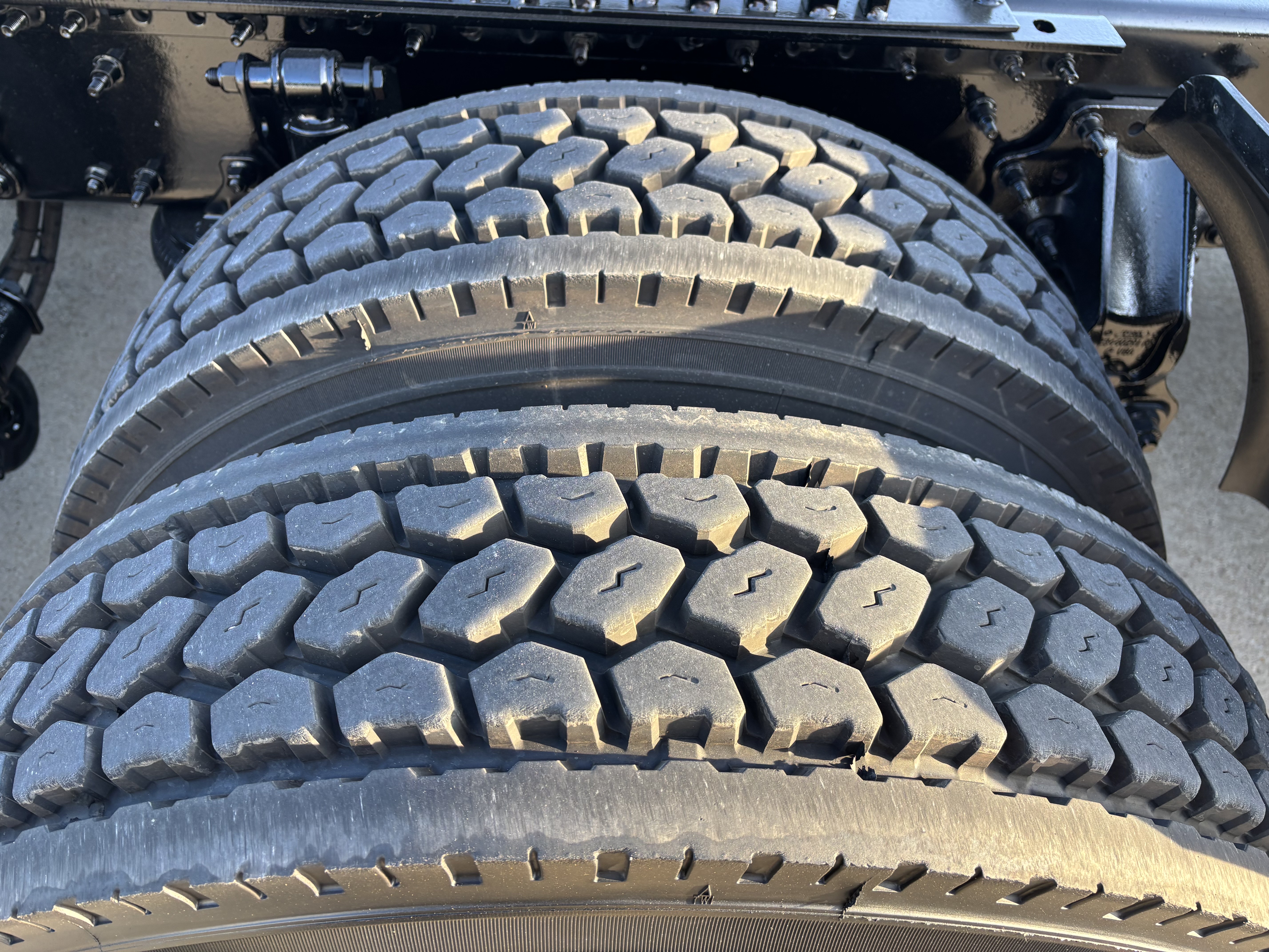 2020 Mack - image 12