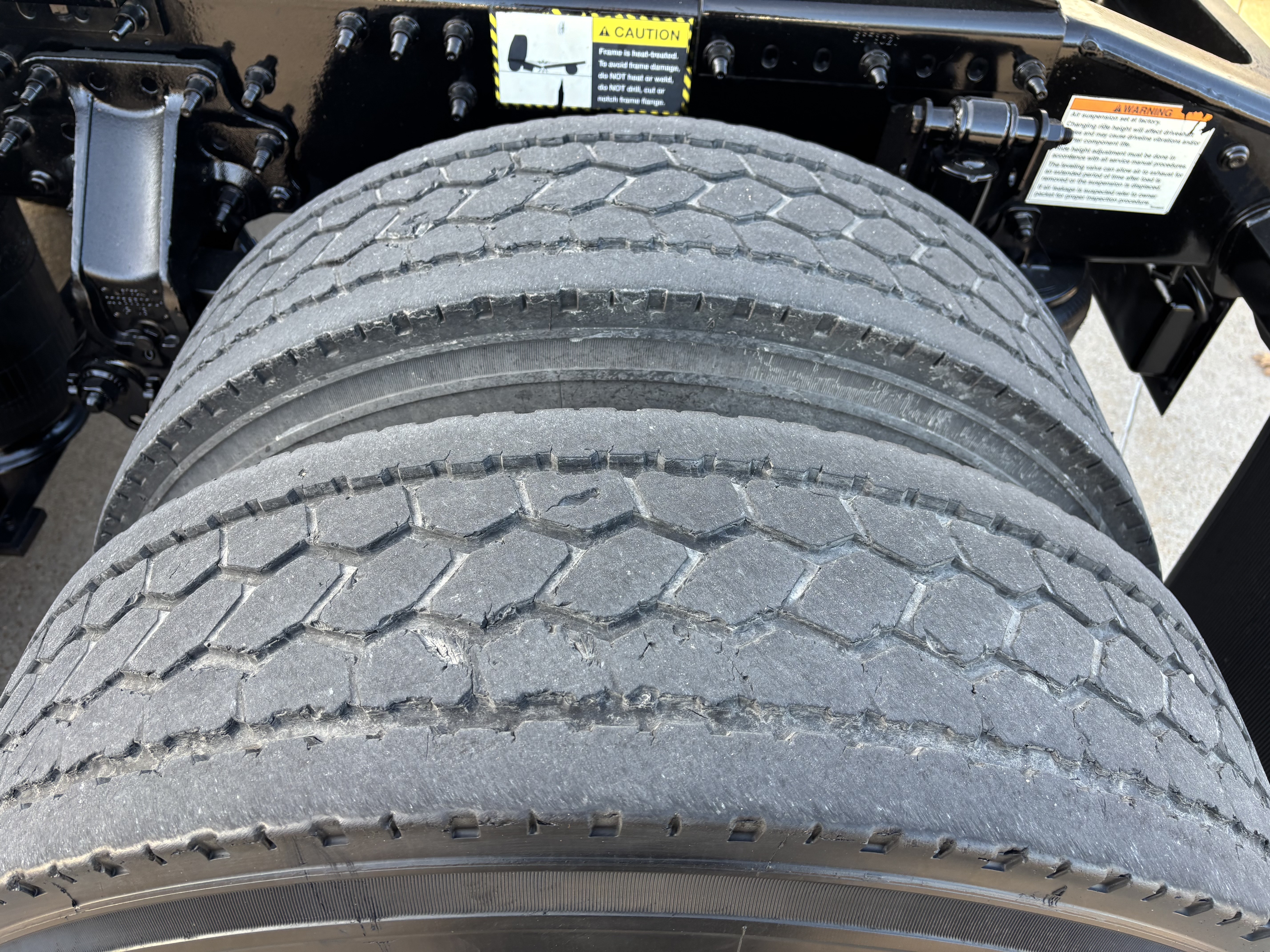 2020 Mack - image 14