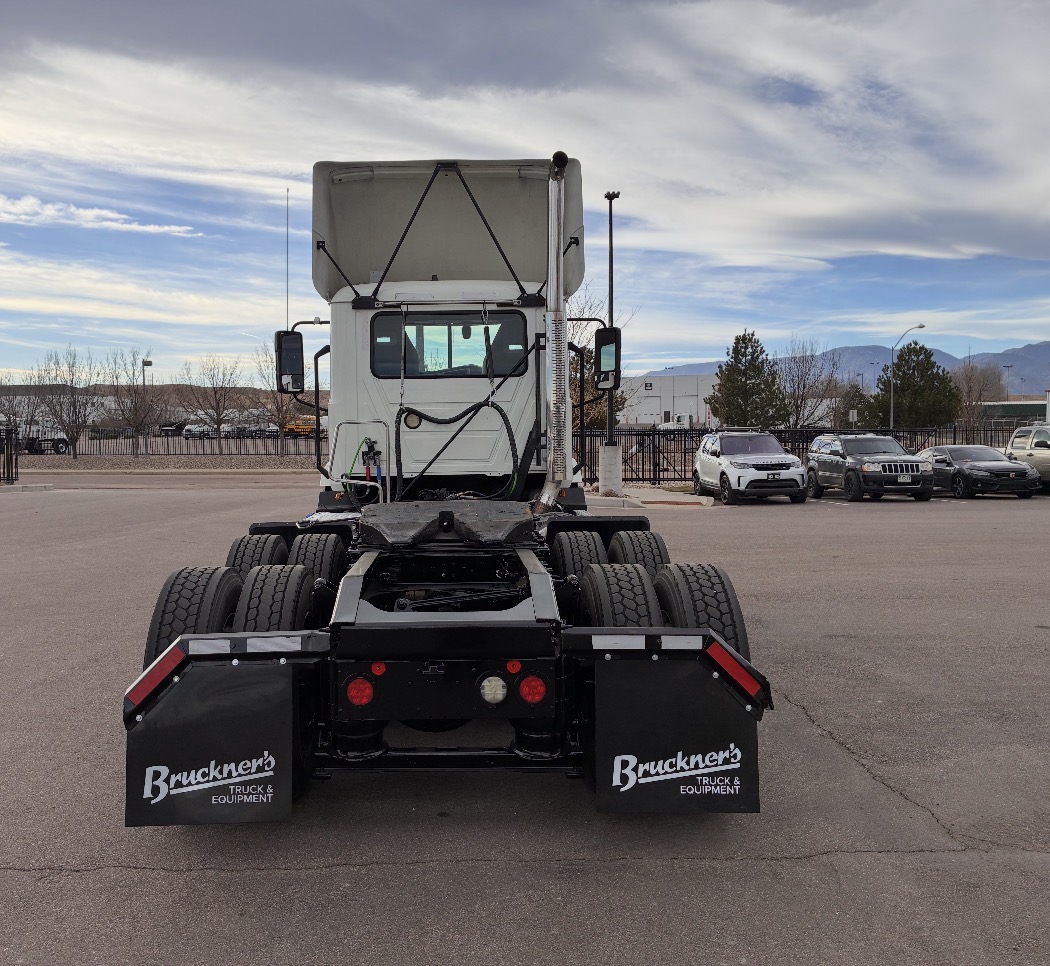 2020 Mack - image 22