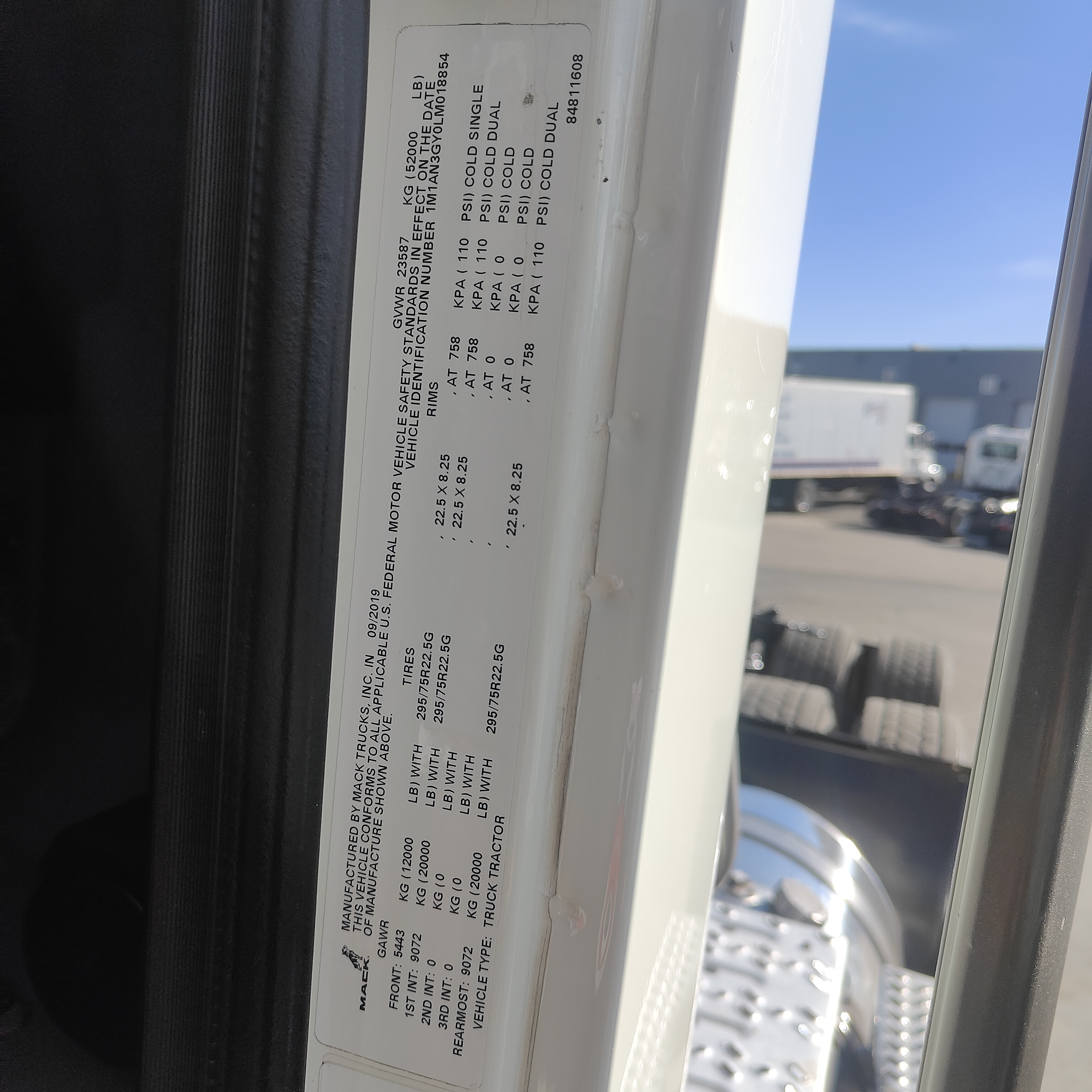 2020 Mack - image 20