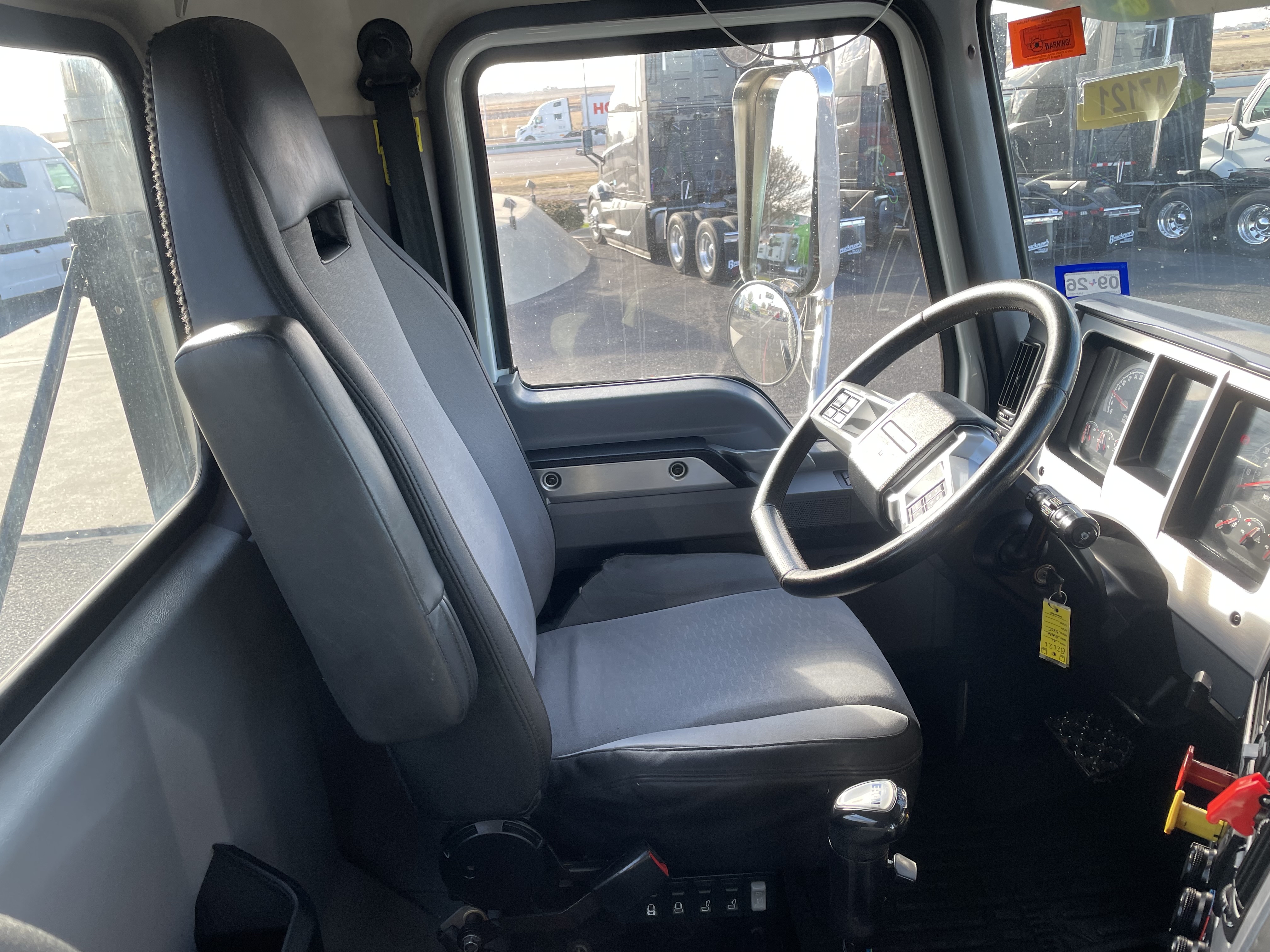 2021 Mack - image 16