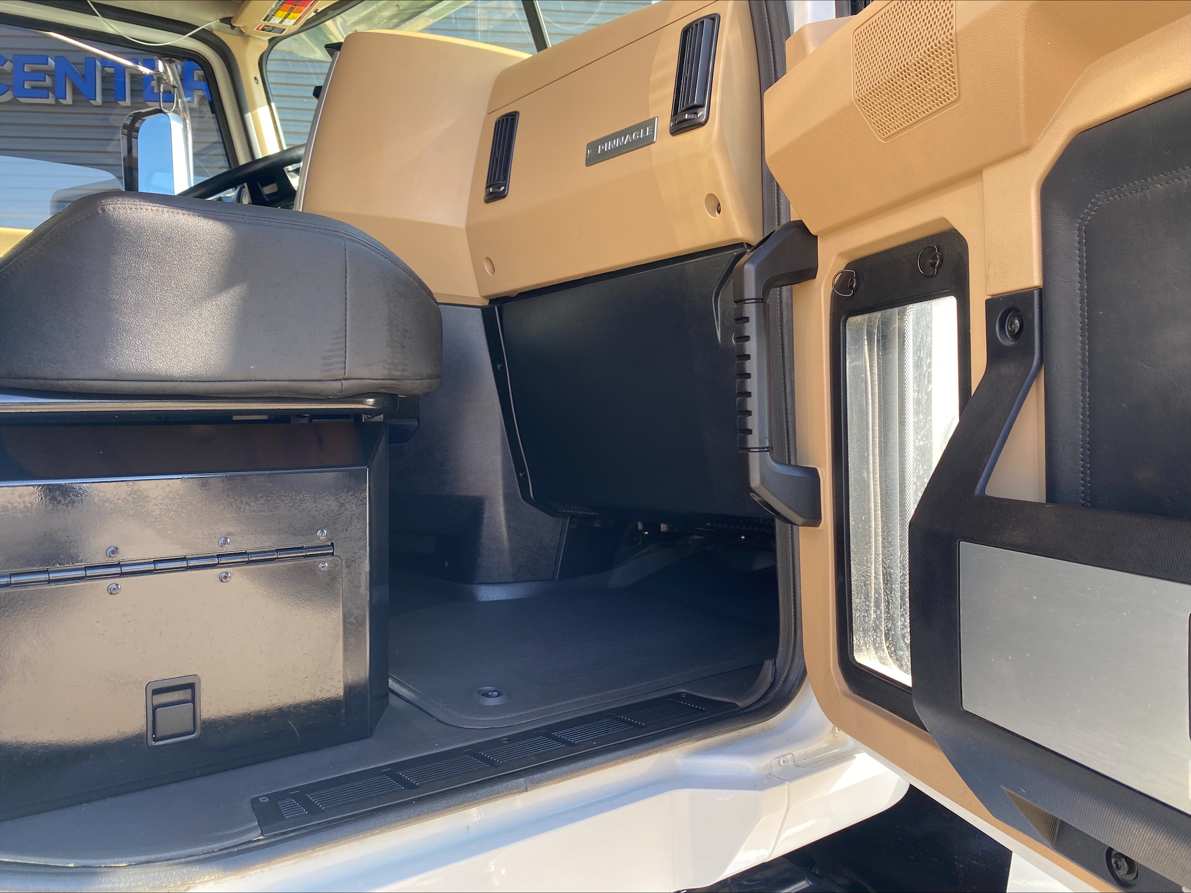 2023 Mack - image 14