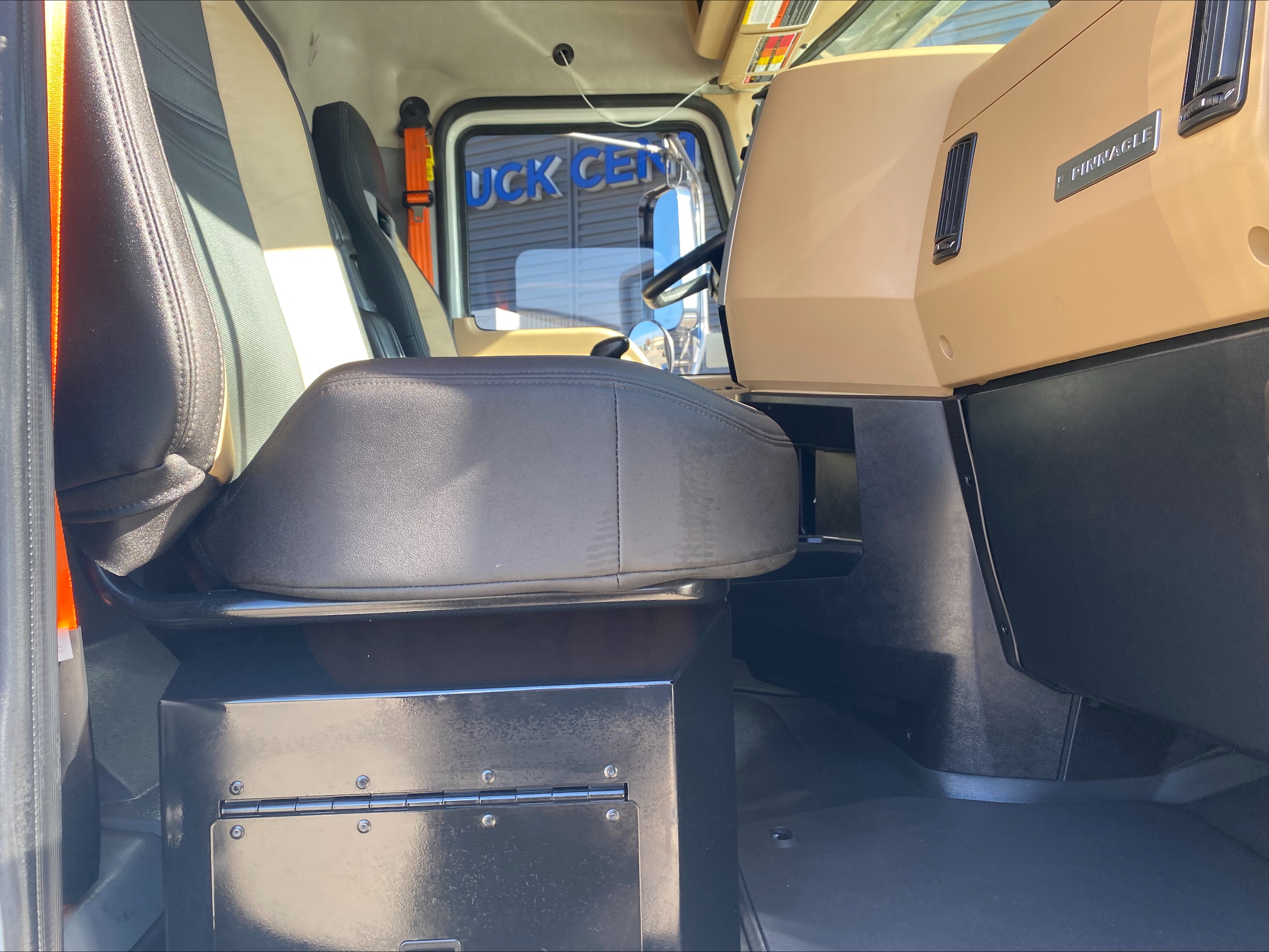 2023 Mack - image 15