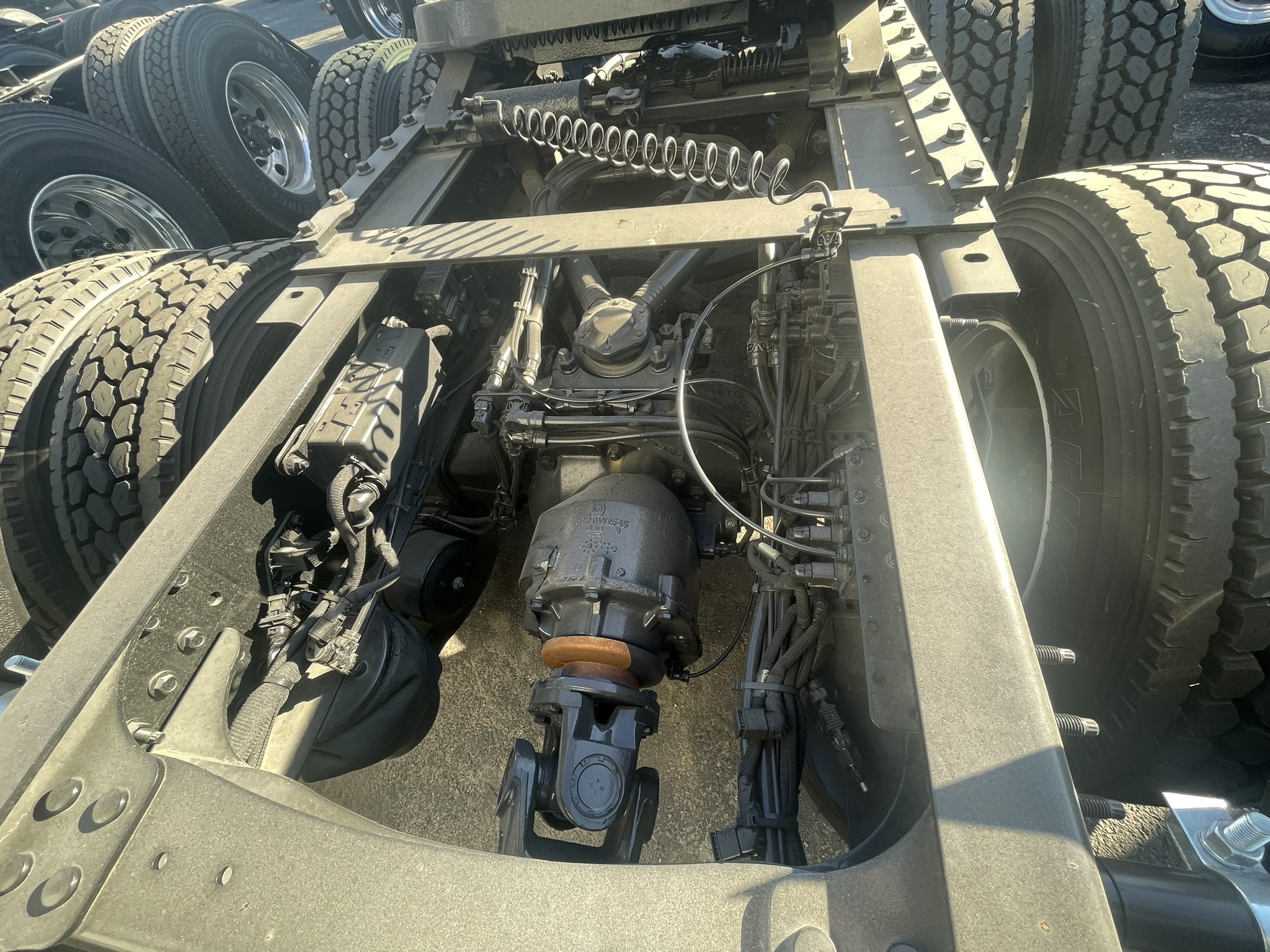 2026 Volvo - image 8