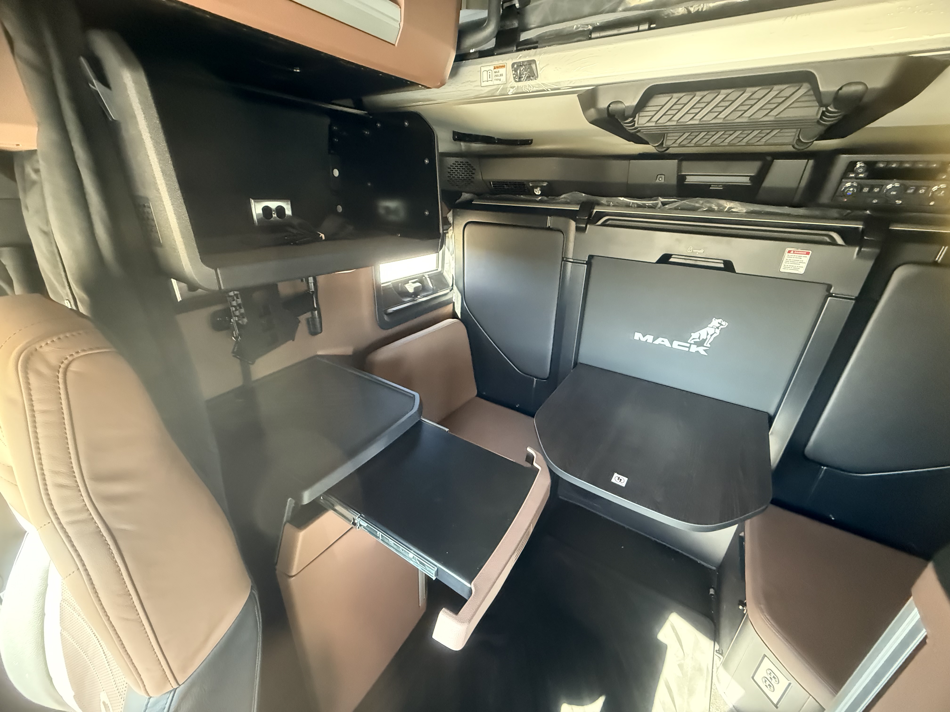2026 Mack - image 14