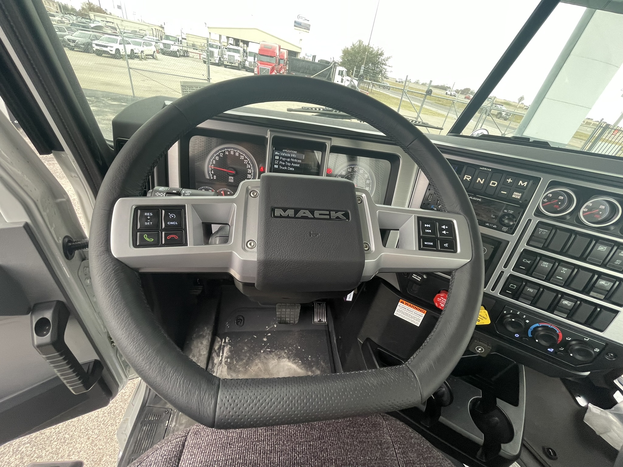 2026 Mack - image 15