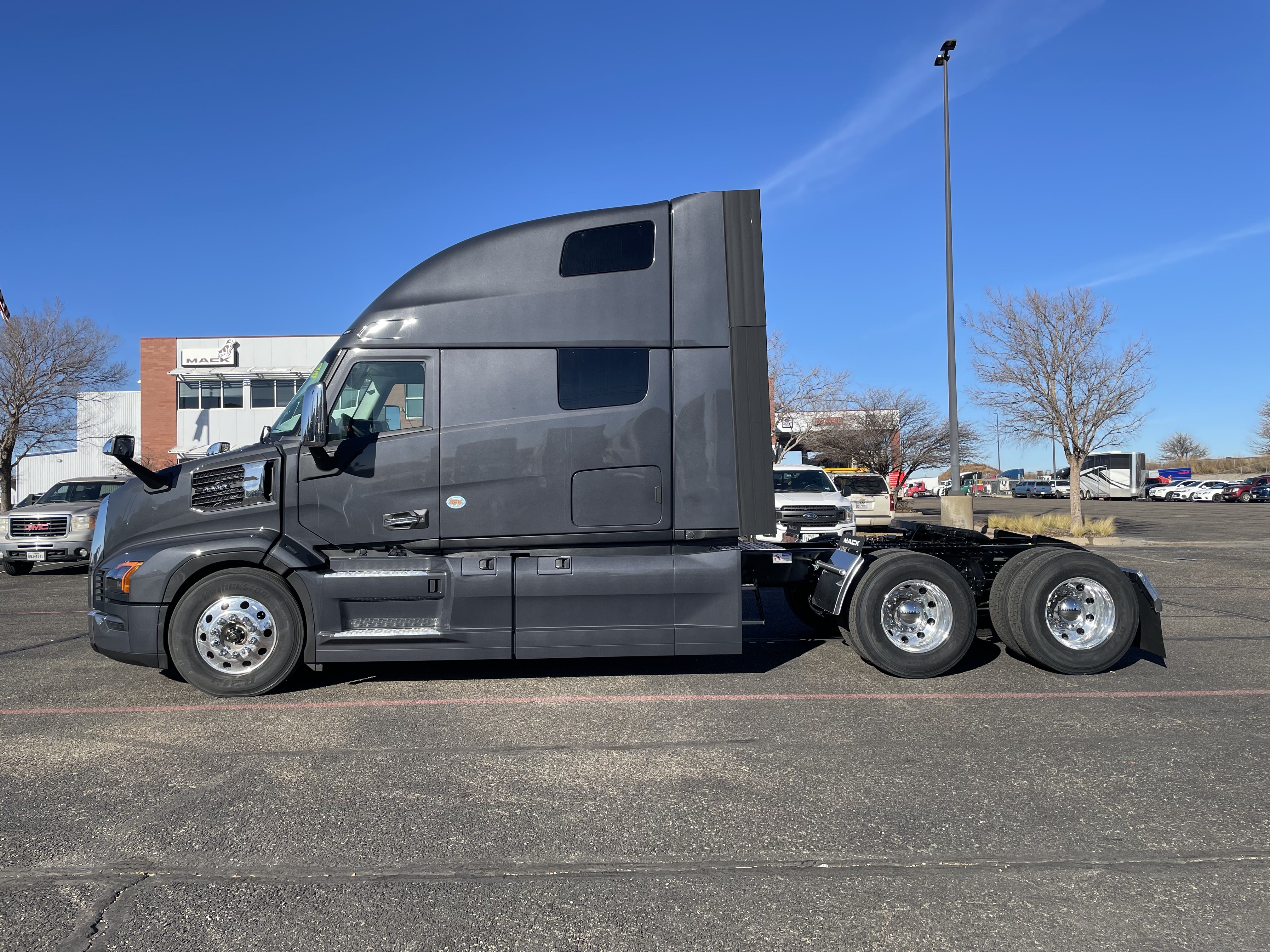2026 Mack - image 5