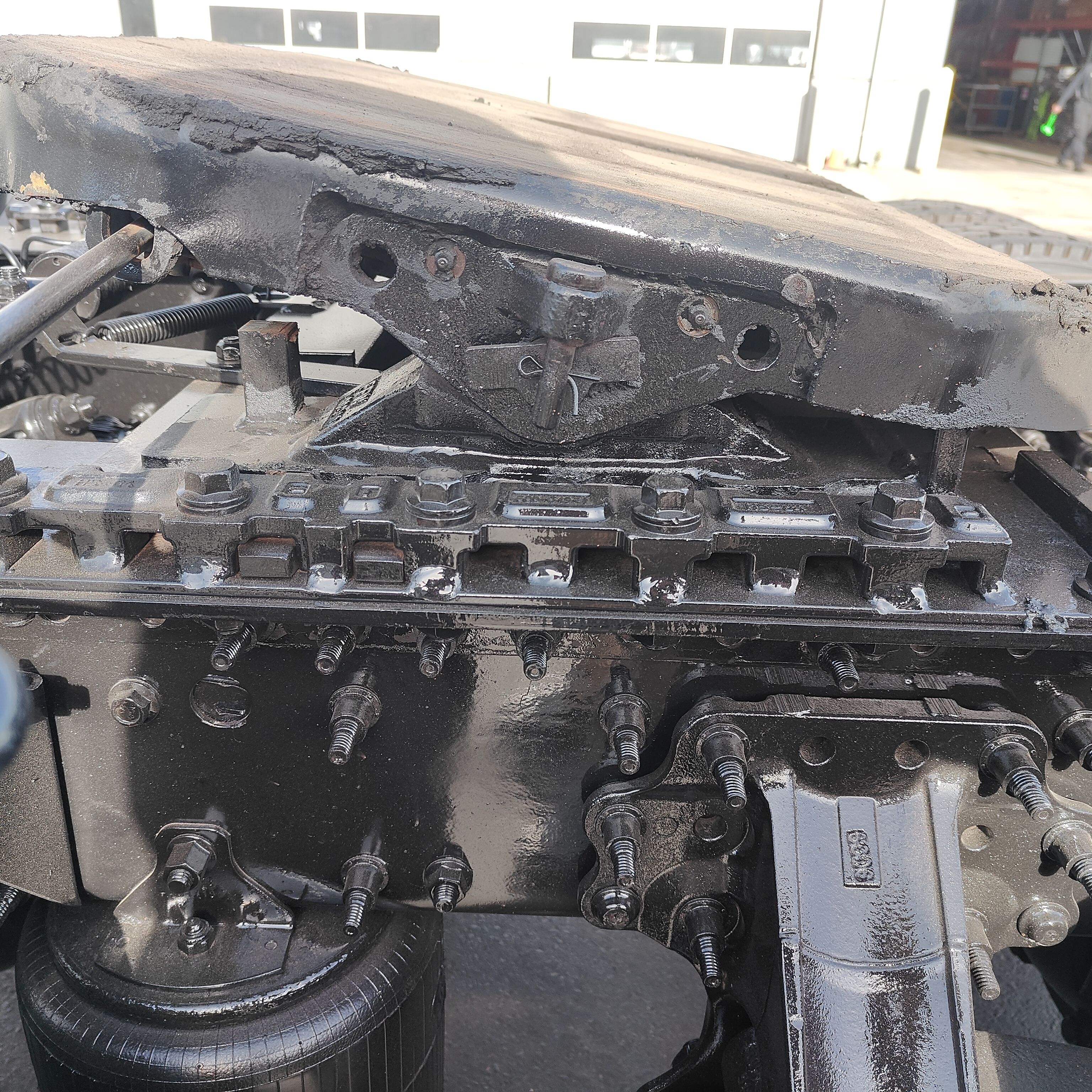 2020 Mack Anthem - image 22