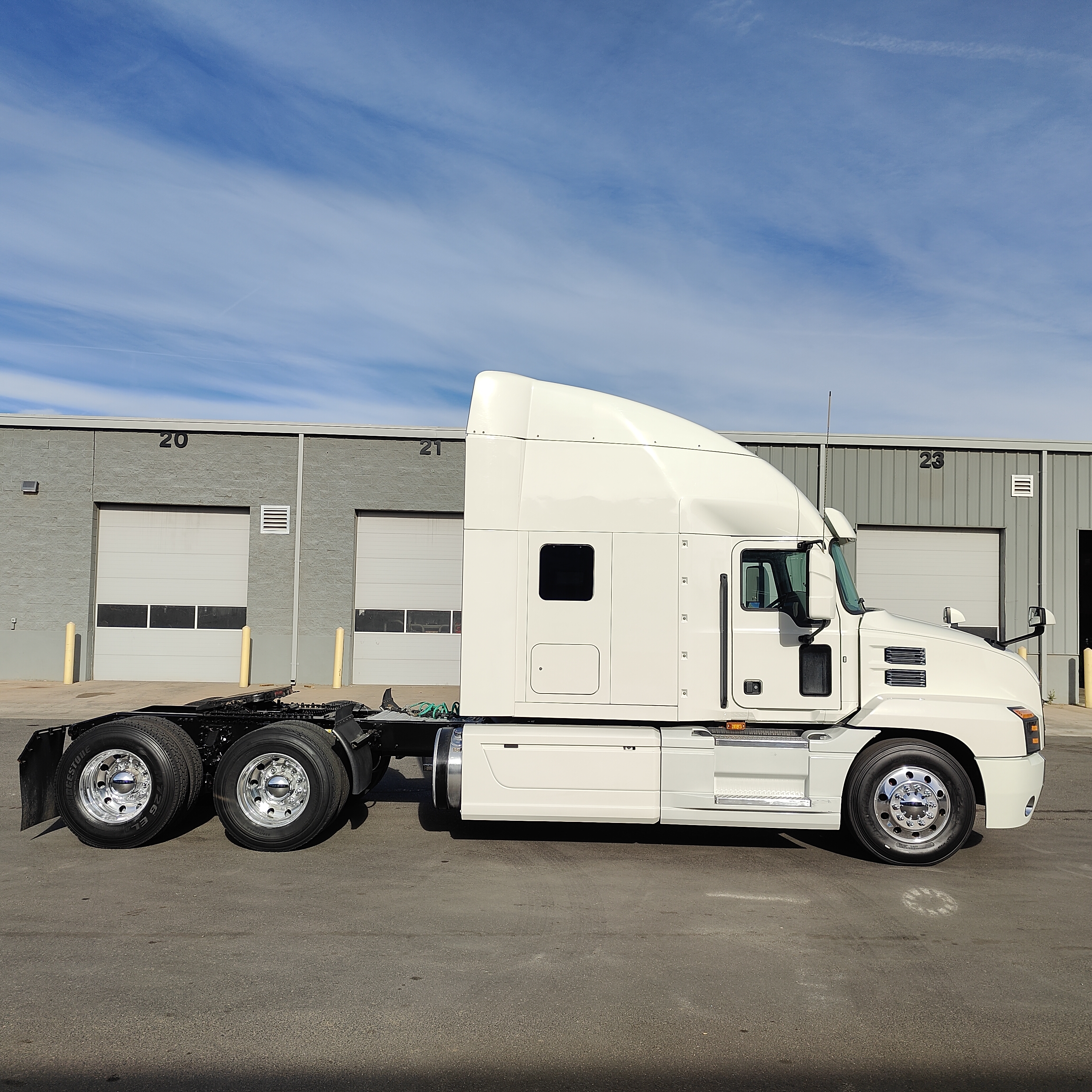 2020 Mack Anthem - image 6