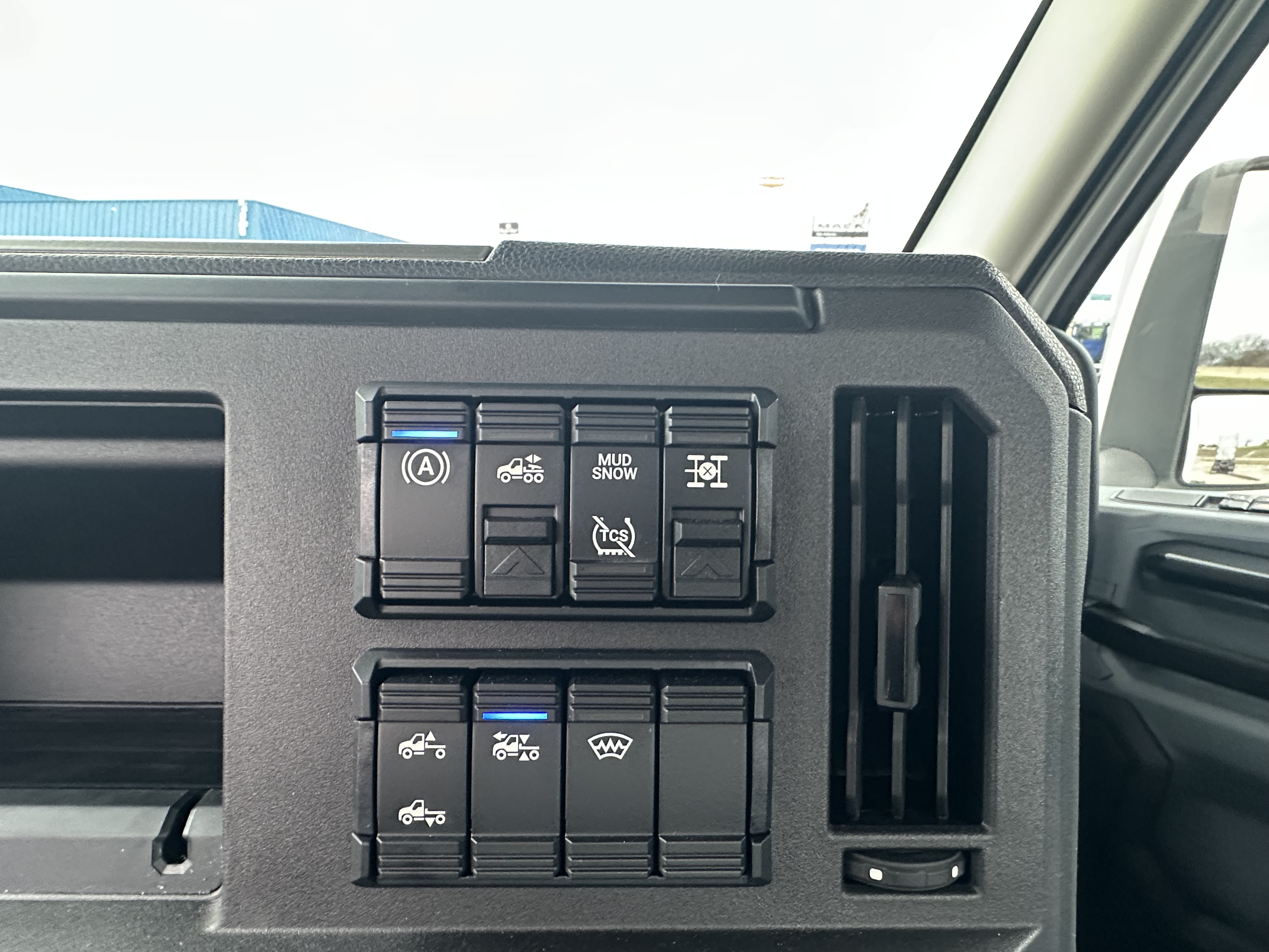 2026 Mack - image 14