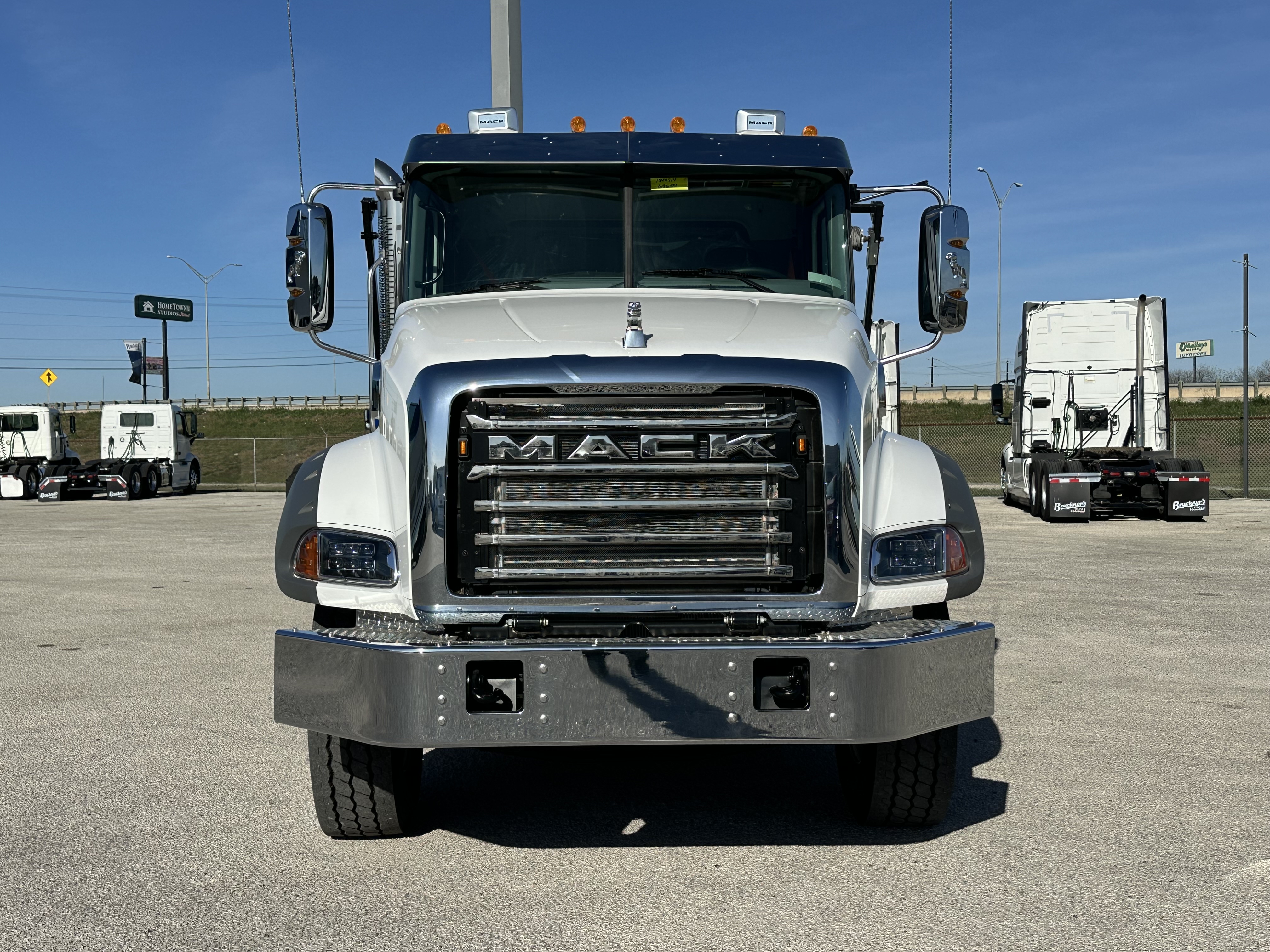 2026 Mack - image 10