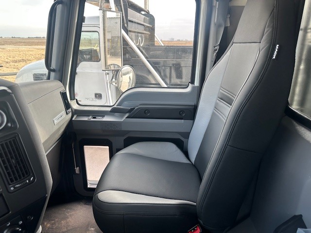 2026 Mack Granite - image 11