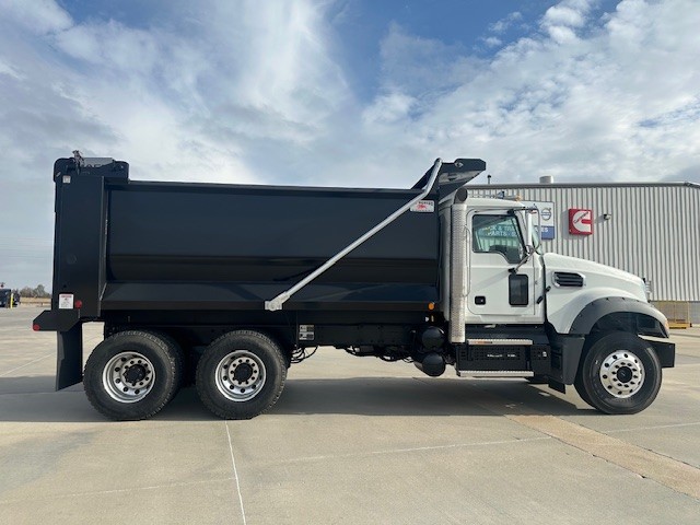 2026 Mack Granite - image 5