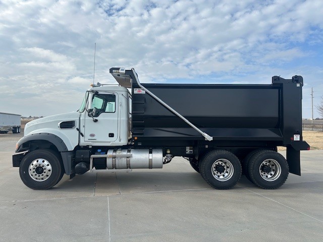 2026 Mack Granite - image 2