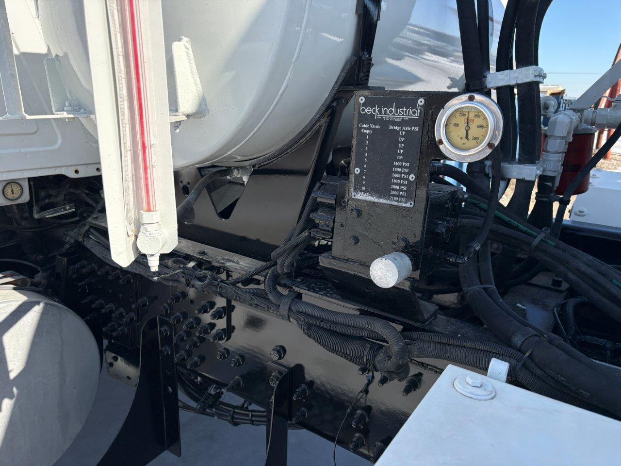 2021 Mack Granite - image 22