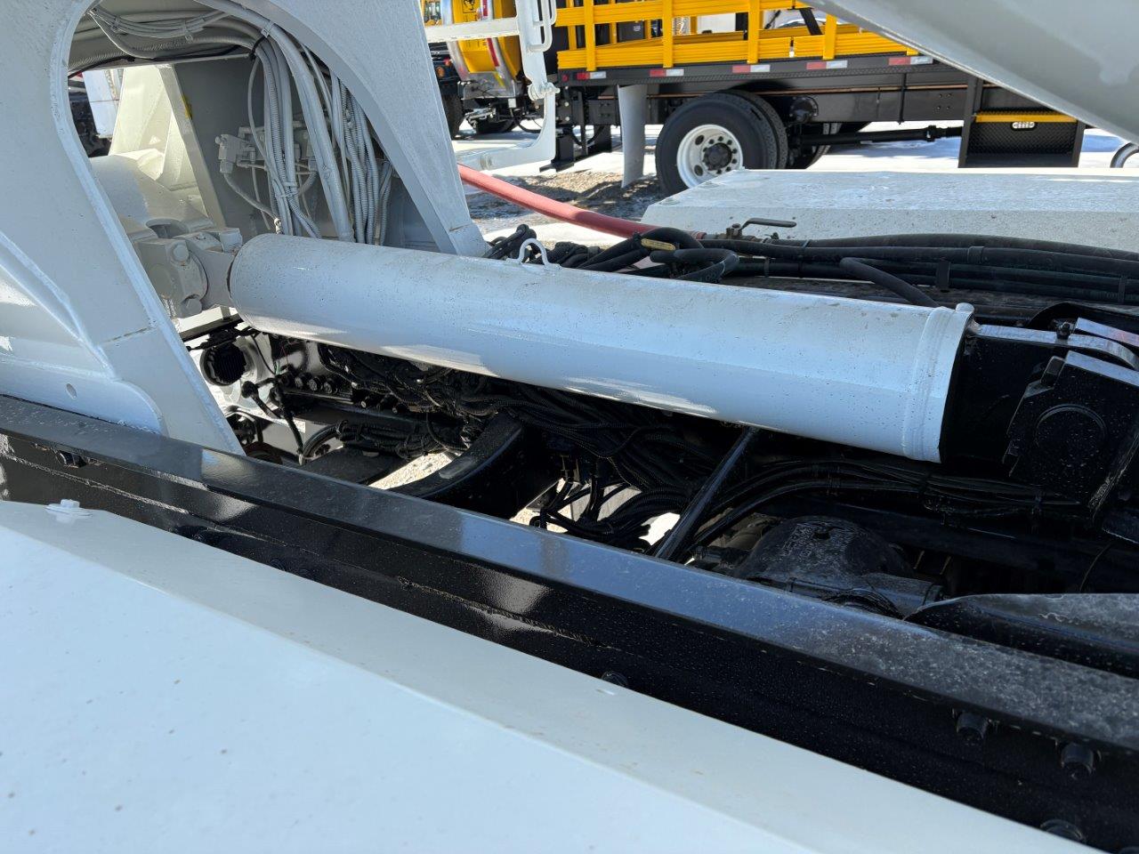 2021 Mack Granite - image 12