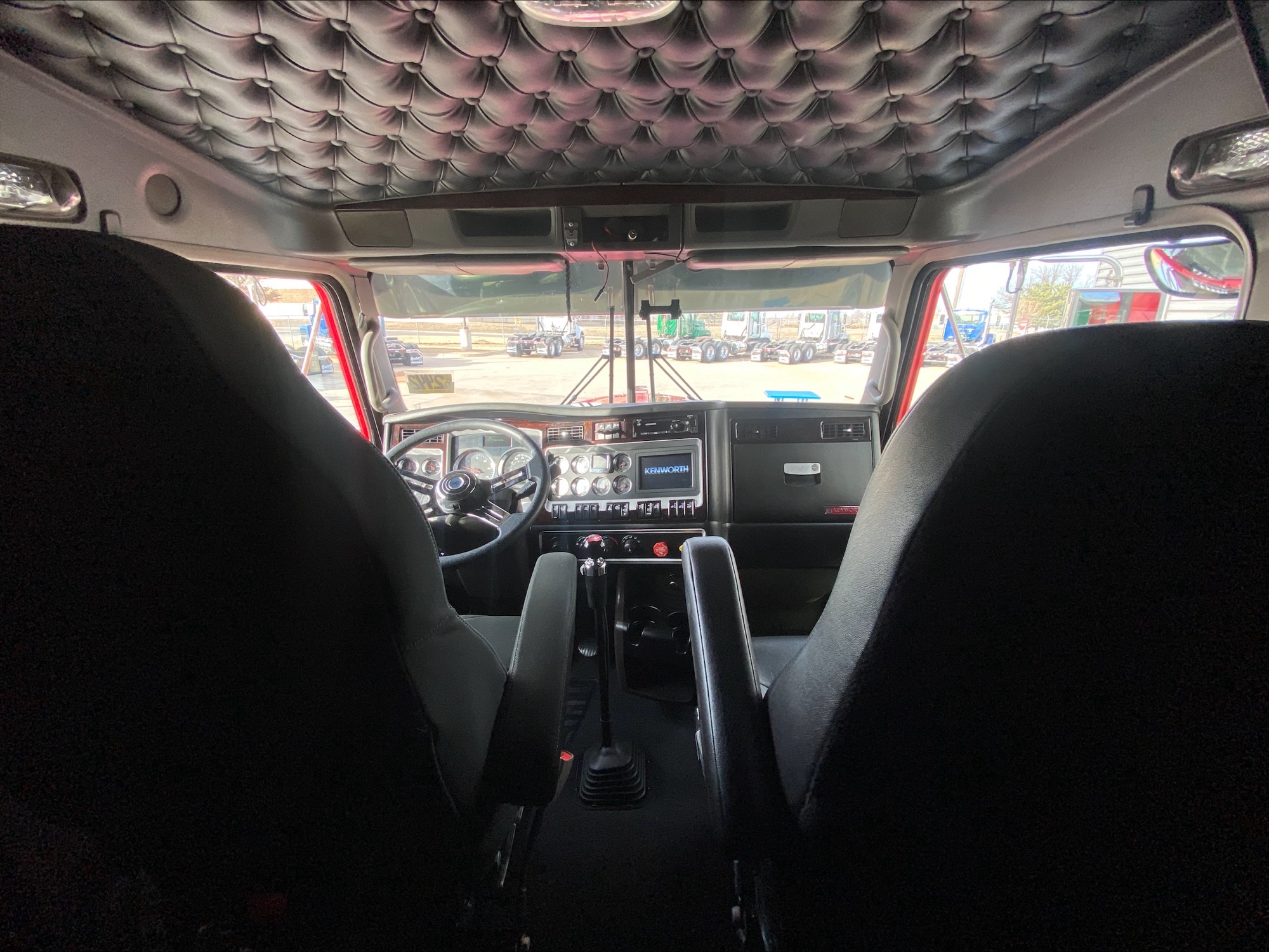 2019 Kenworth W900 - image 20