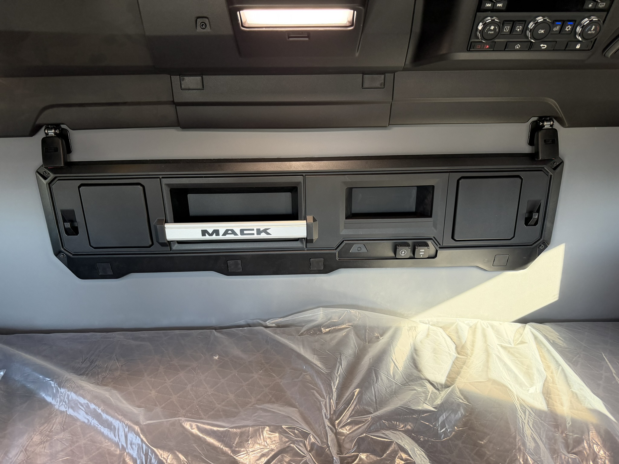 2026 Mack - image 23