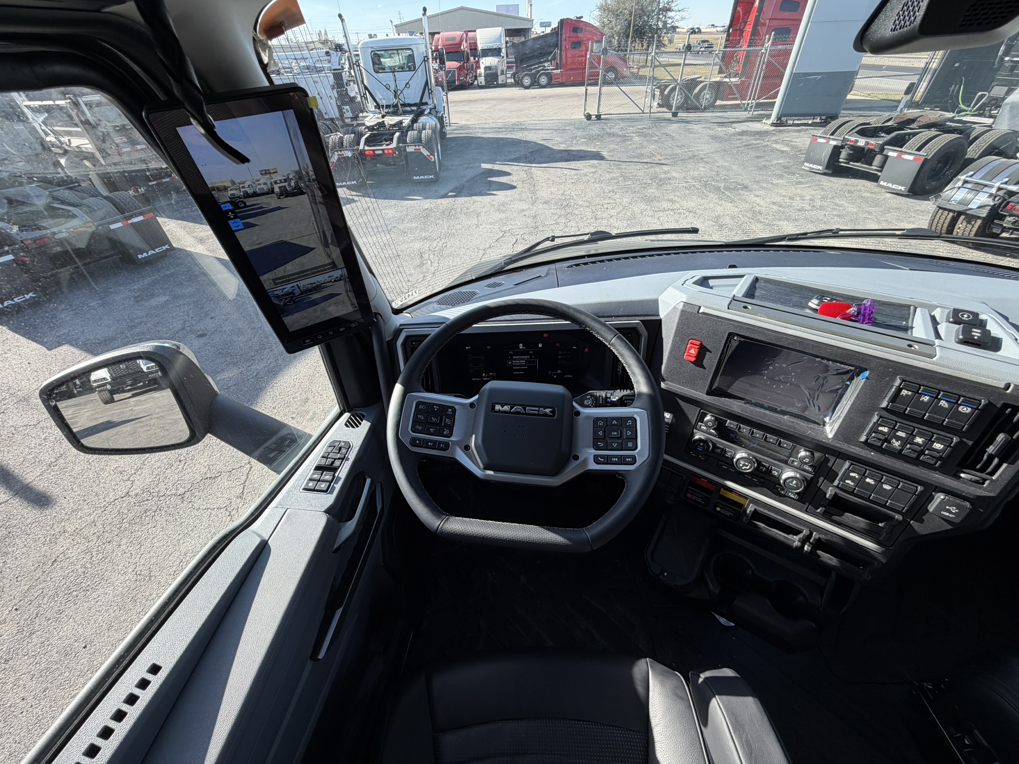 2026 Mack - image 15