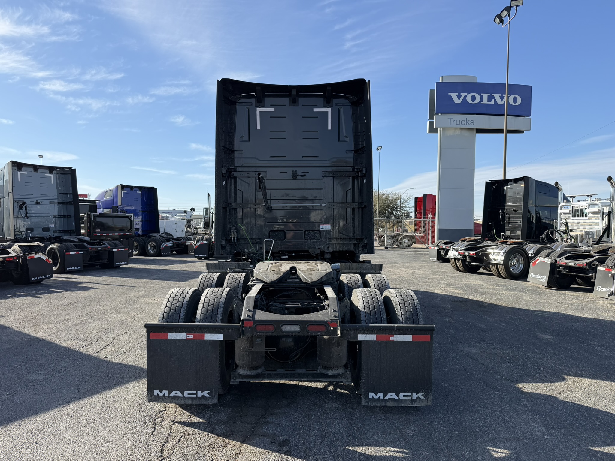 2026 Mack - image 5
