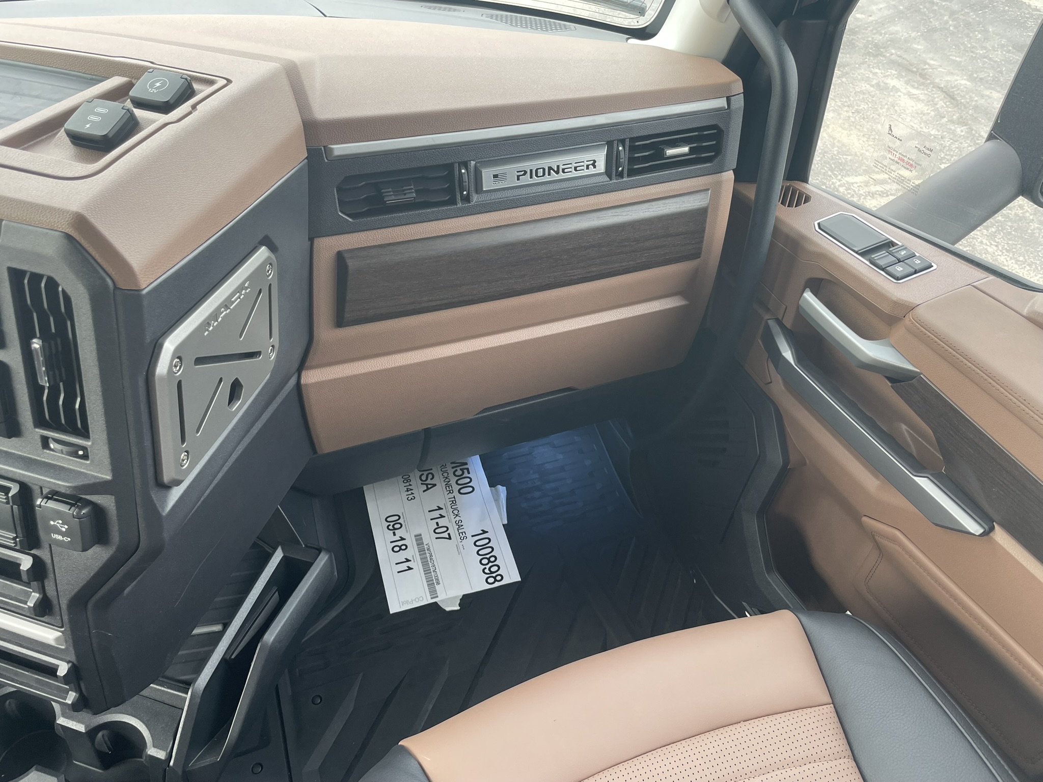 2026 Mack - image 19