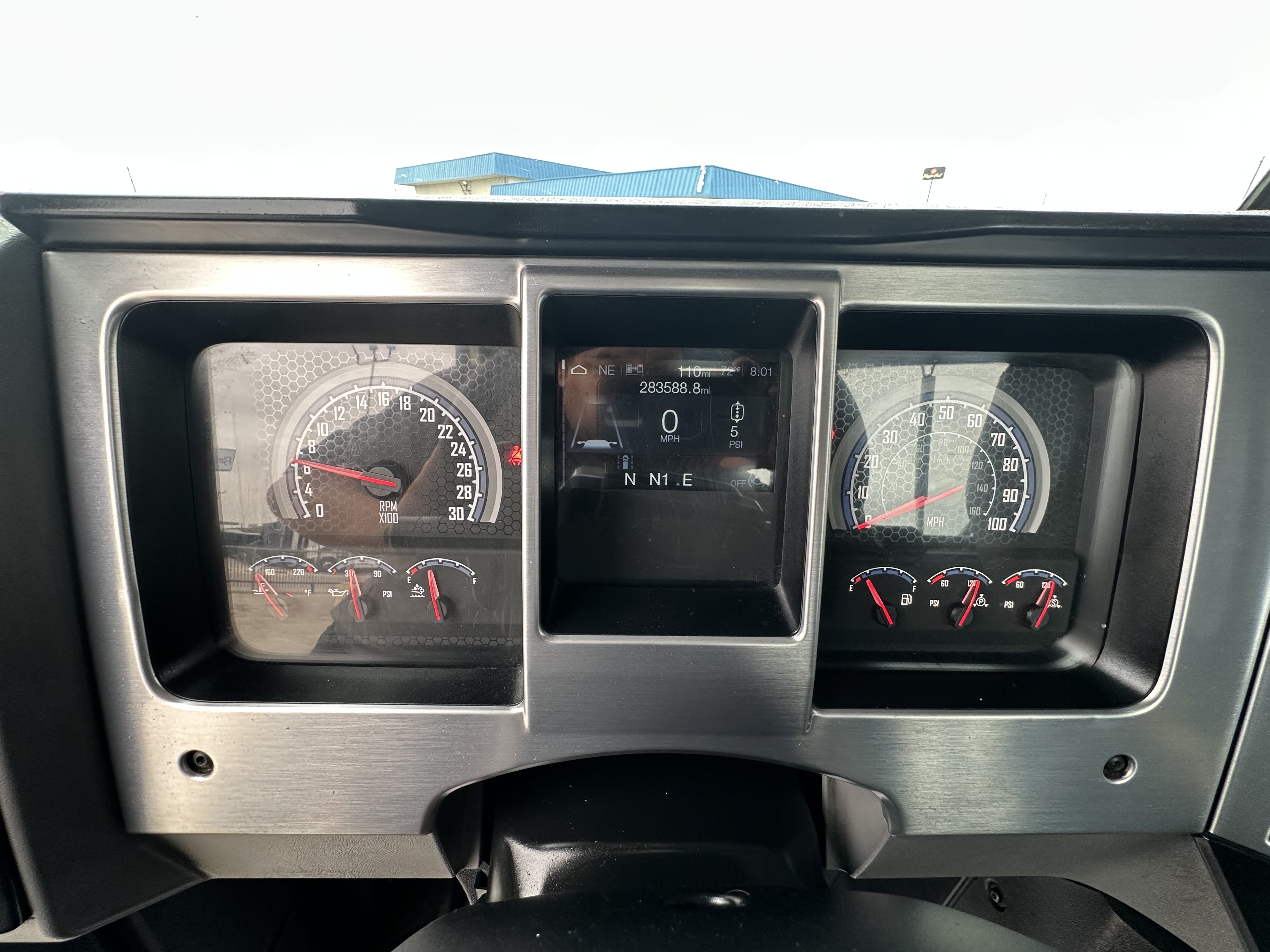 2020 Mack - image 10